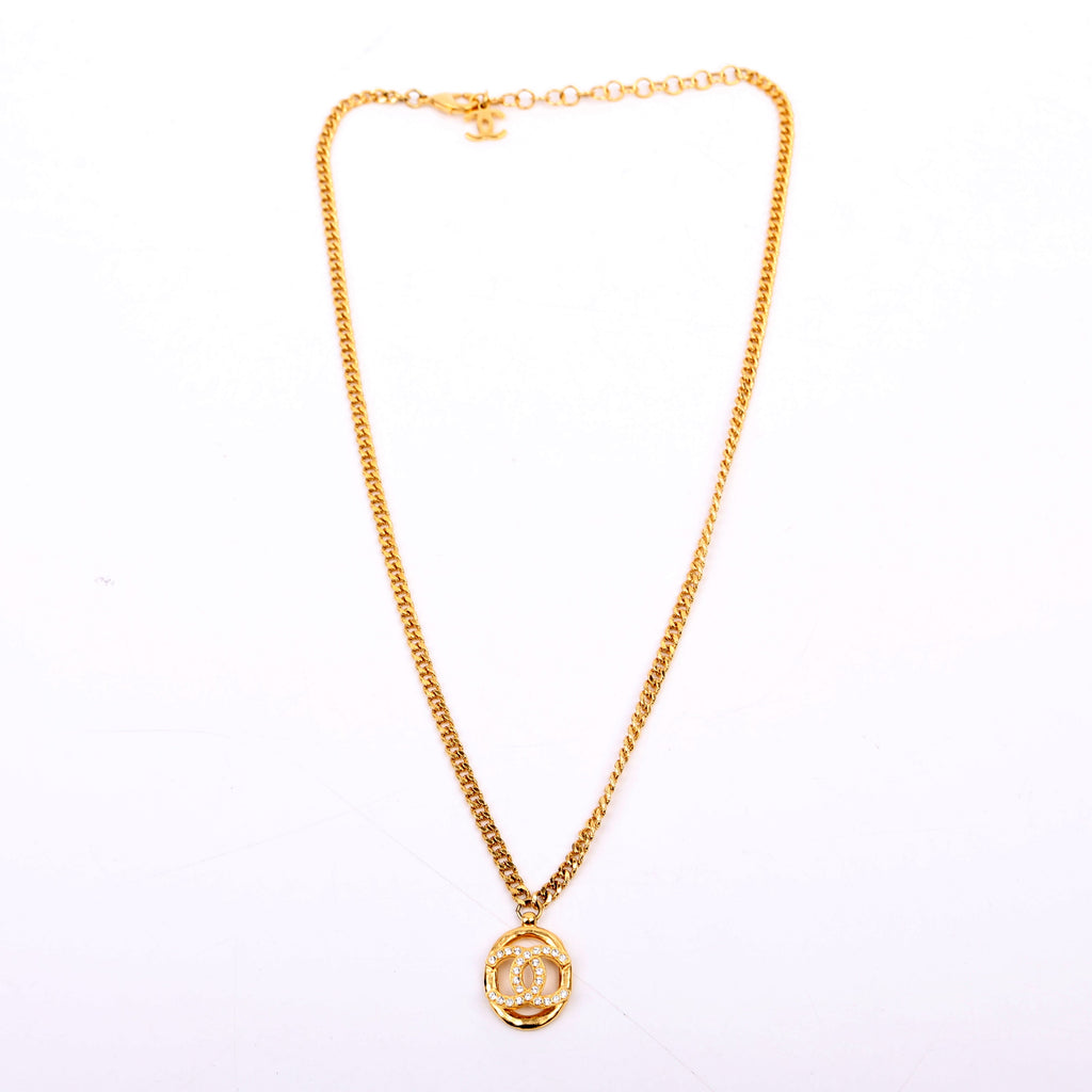 CC Crystal Oval Pendant Necklace Gold
