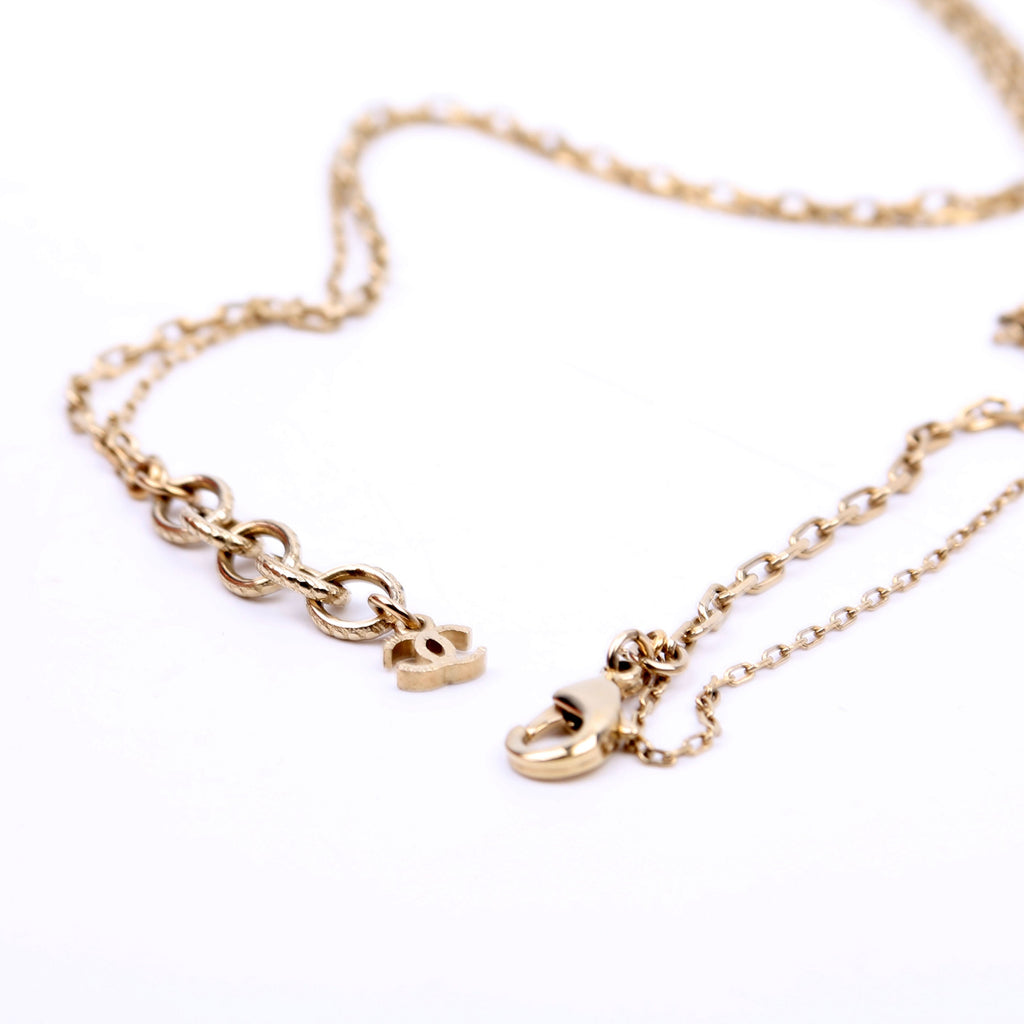 I Love Chanel Necklace Gold