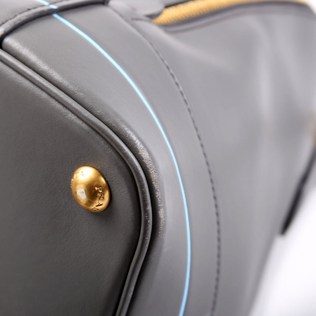 1BA198 City Calfskin Mirage Promenade Grey