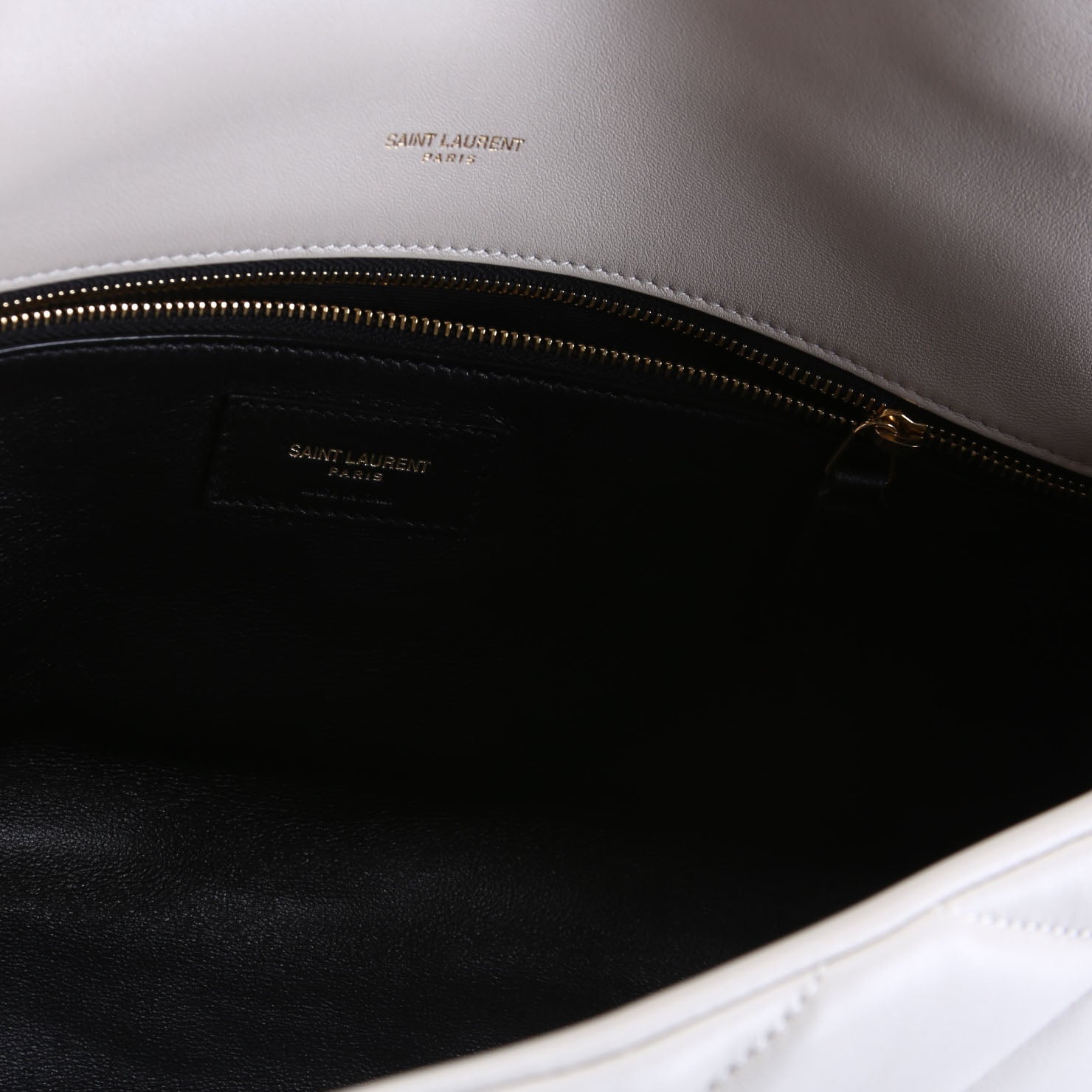 655004 Lambskin Sade Puffer Envelope Clutch White