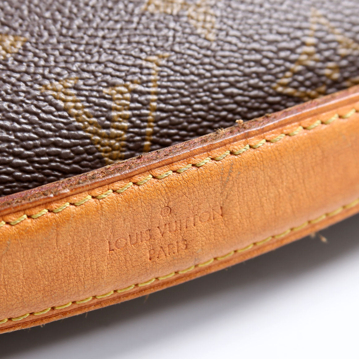 Pochette Metis Monogram
