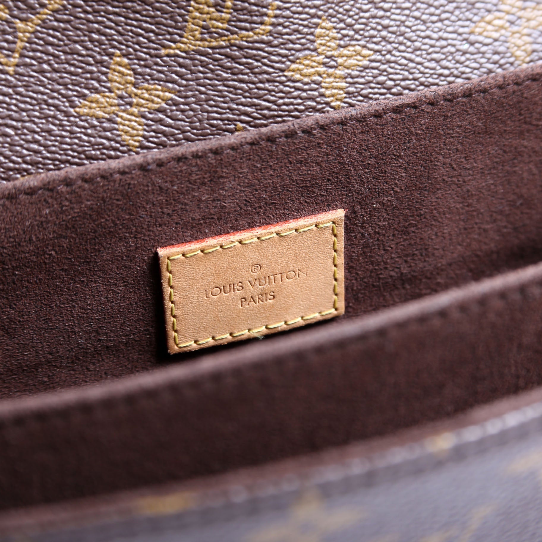 Pochette Metis Monogram