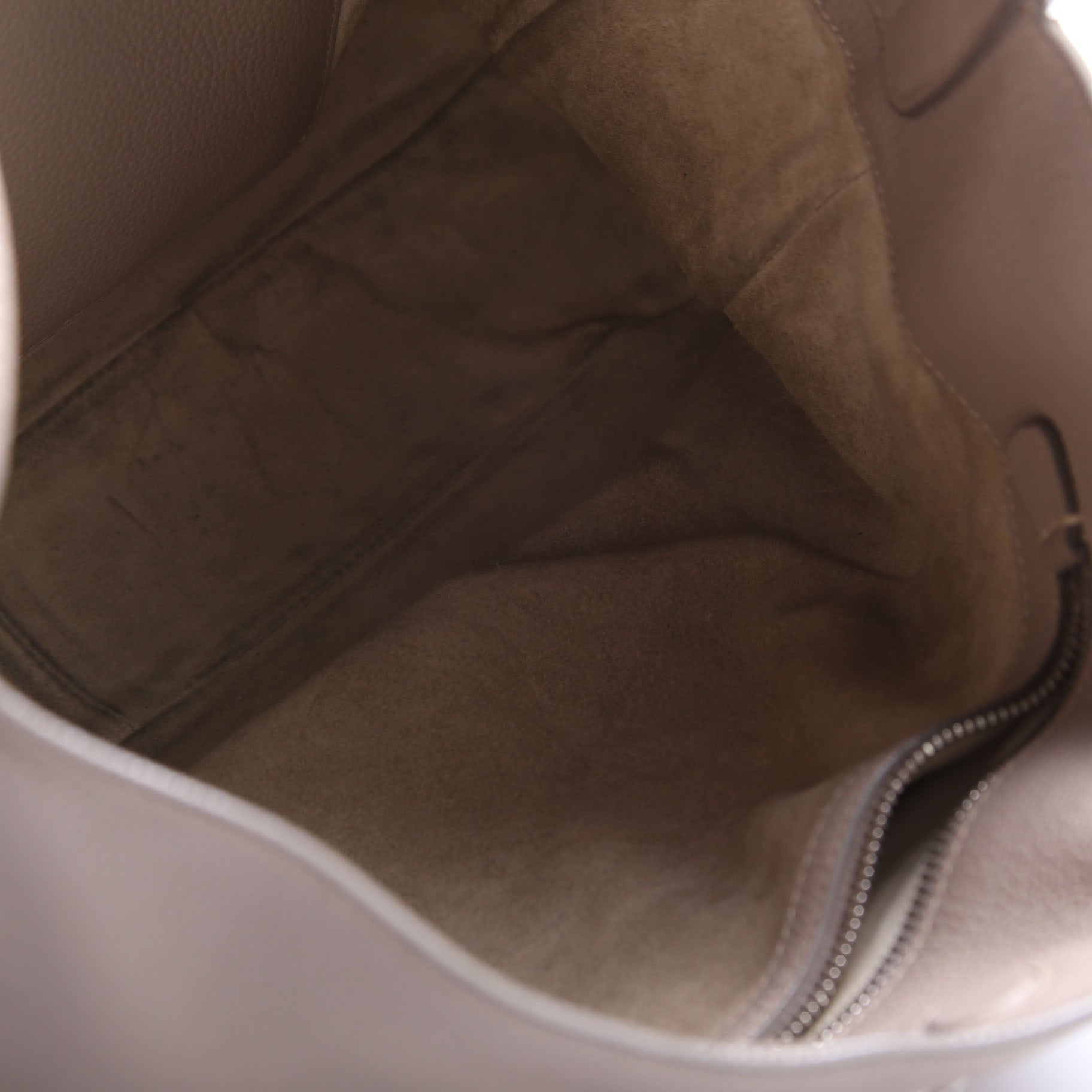 Vitello Daino Hobo Beige