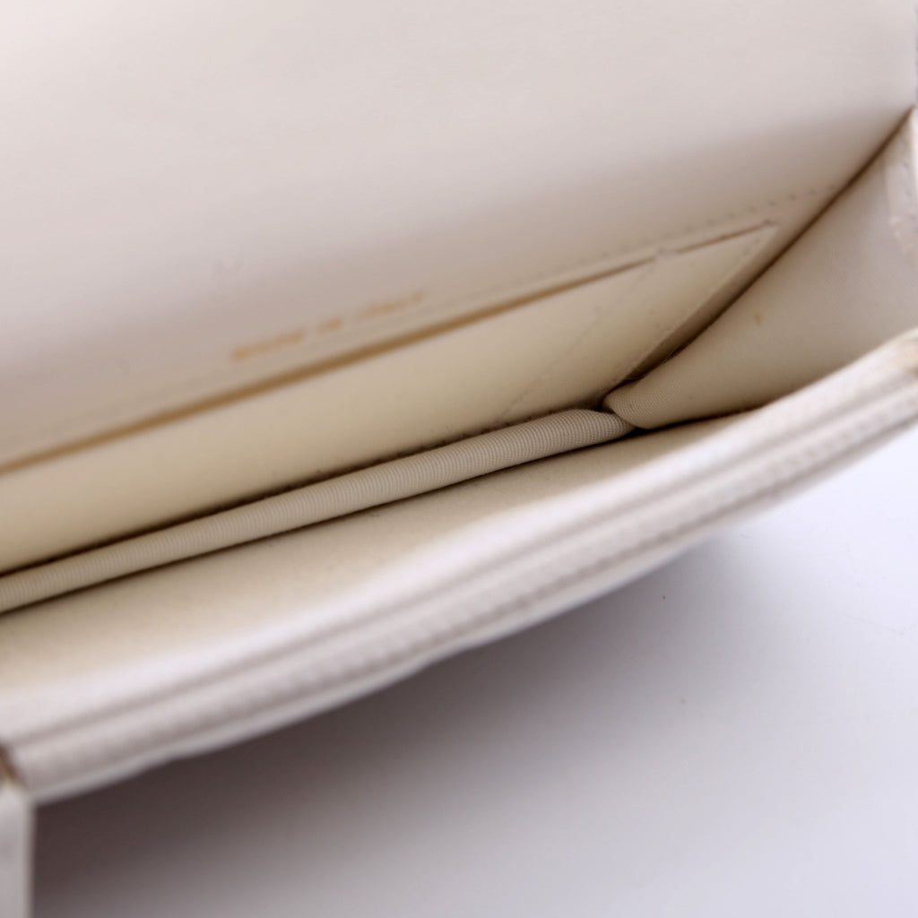 Maxi Pearls WOC Lambskin 30M White