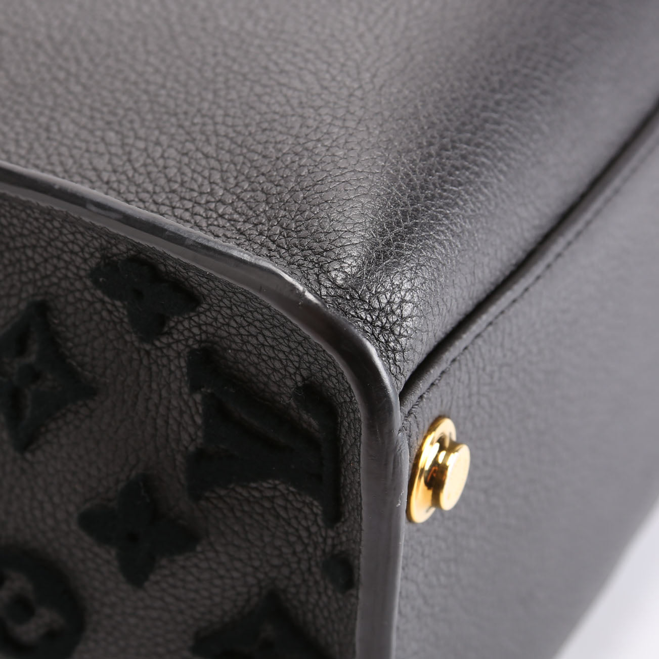 On My Side MM Calfskin Black