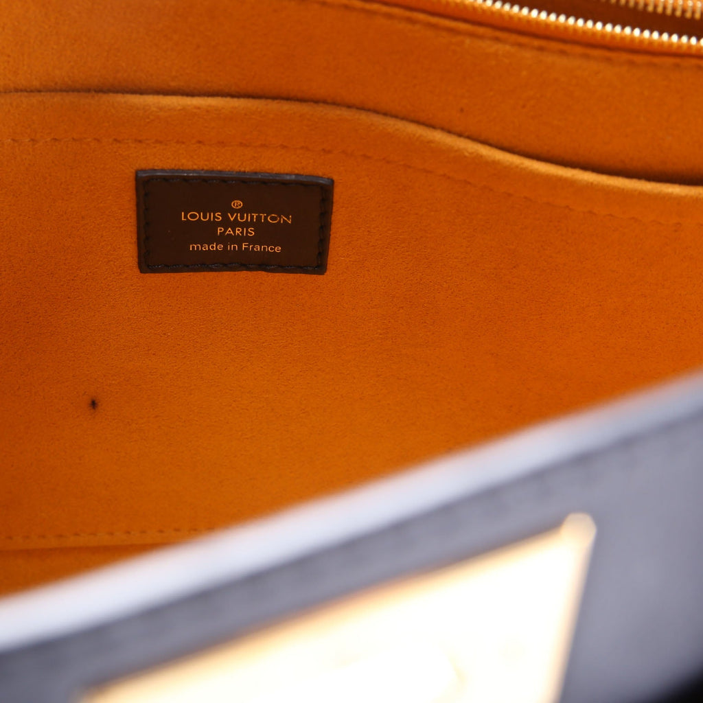 On My Side MM Calfskin Black