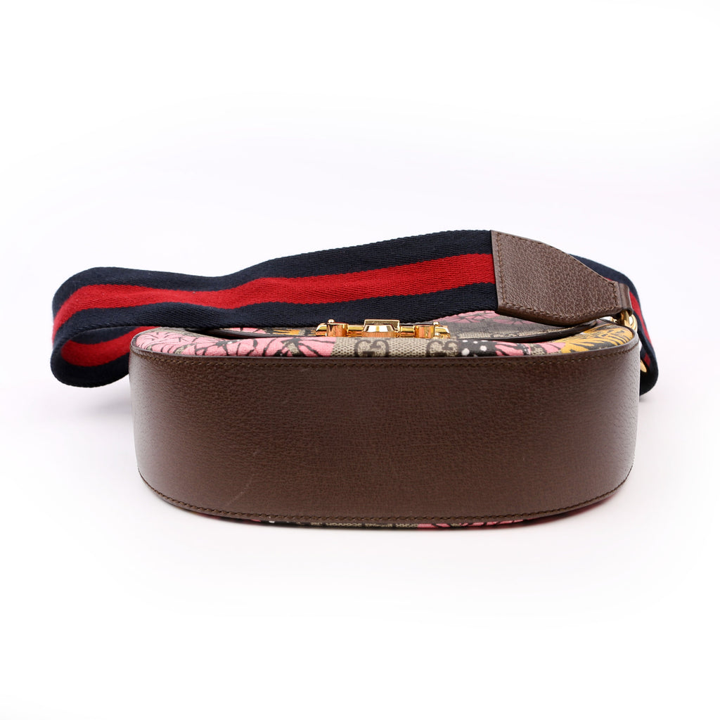 453189 GG Supreme Bengal Padlock Medium Messenger Brown