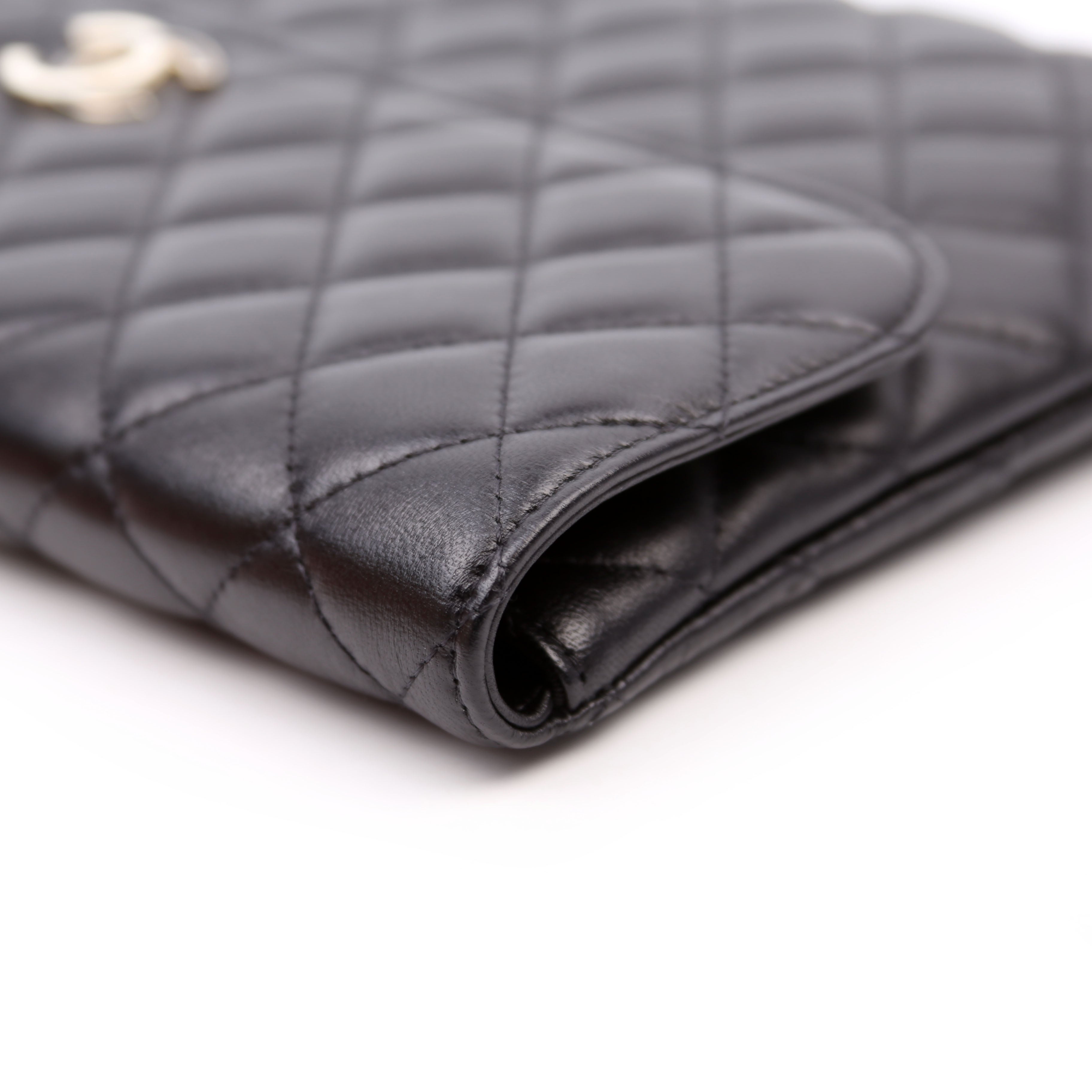 CC Quilted Flap Clutch 31M Black