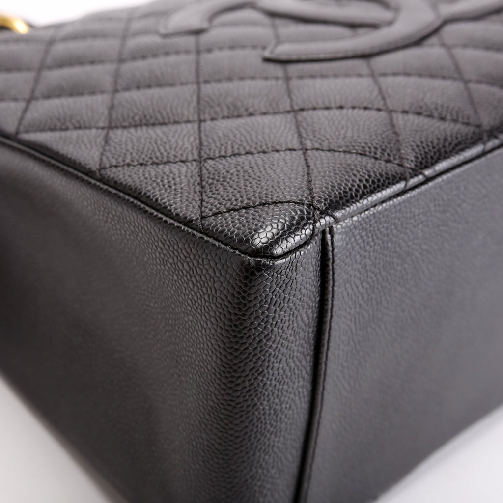 Grand Shopping Tote Caviar Black