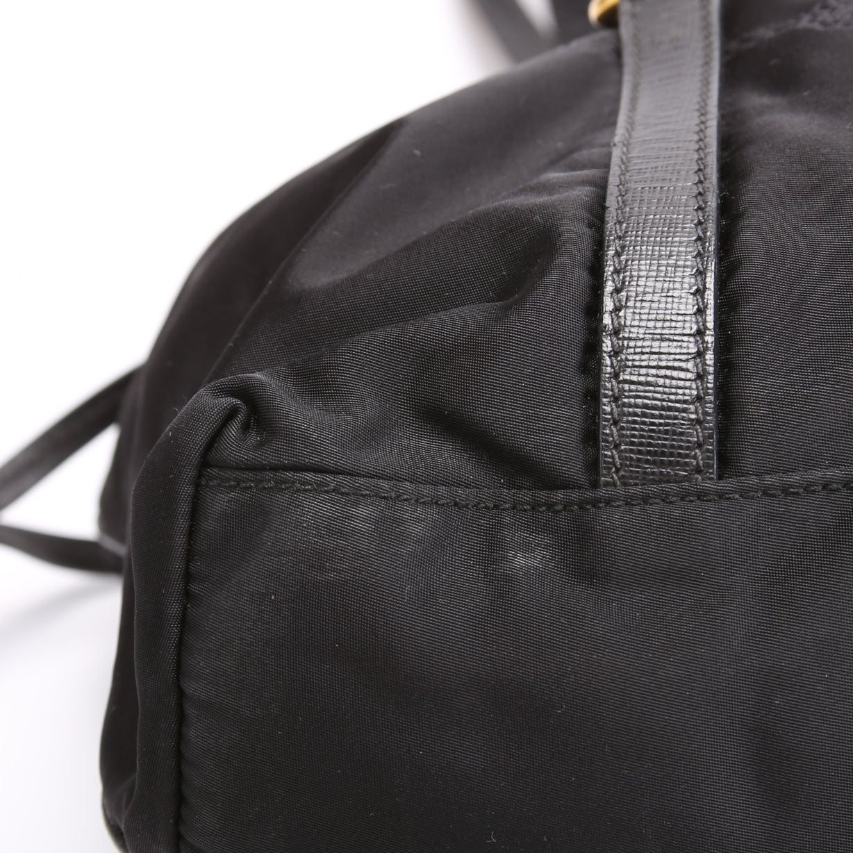 Logo To Vintage Nylon/Saffiano Black