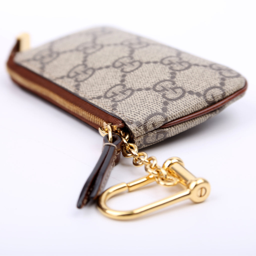 447964 GG Supreme Key Case Brown