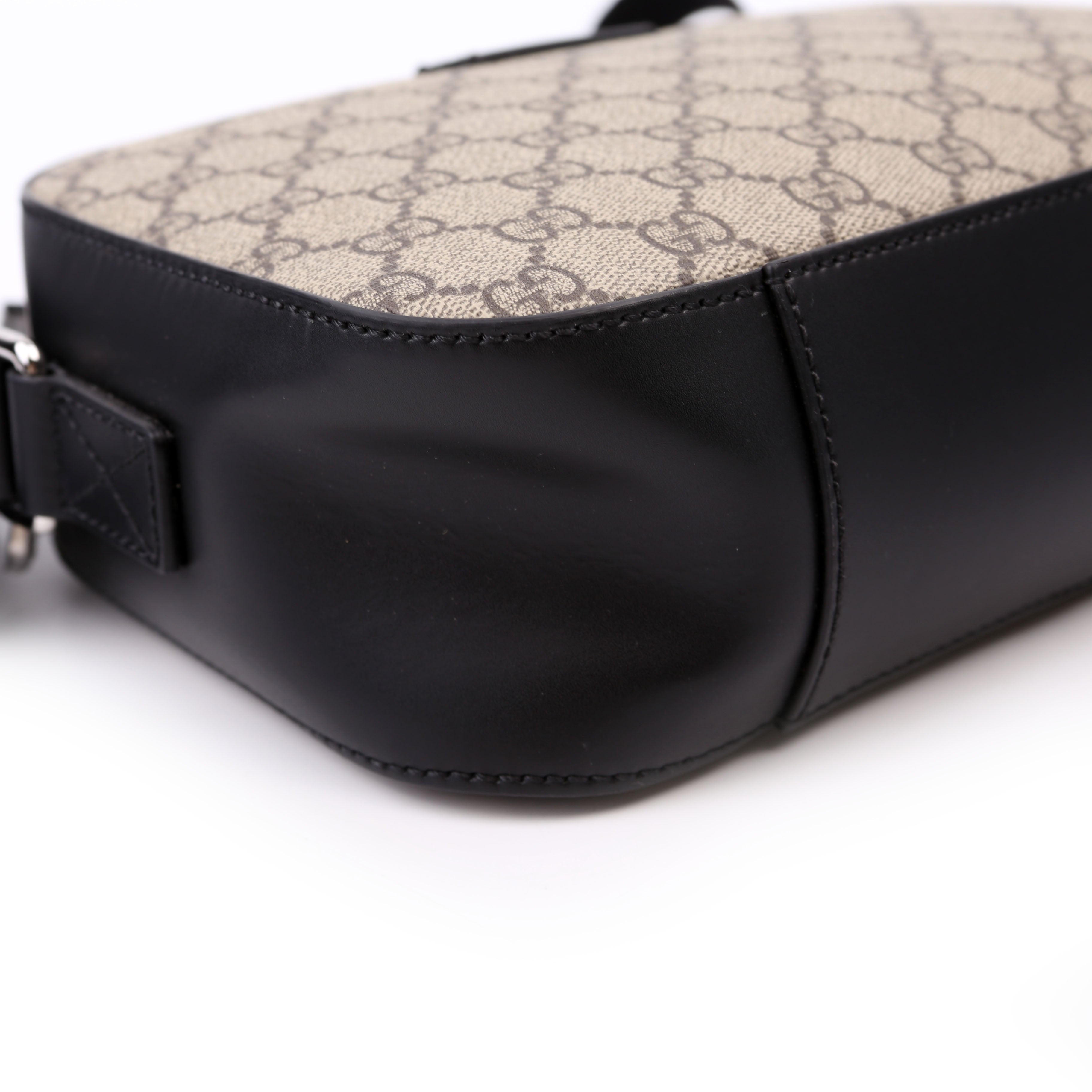 779880 GG Canvas Camera Bag Black