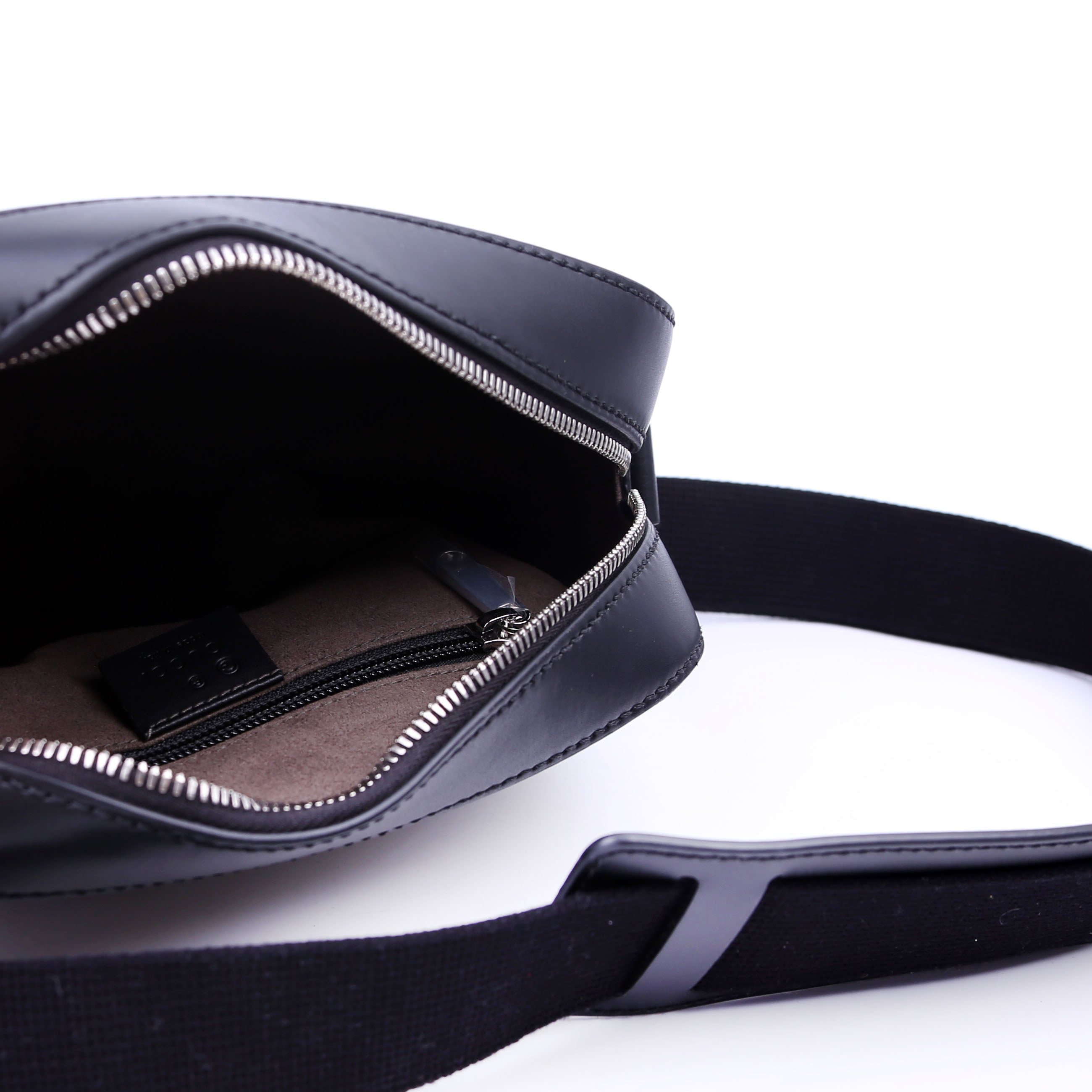 779880 GG Canvas Camera Bag Black