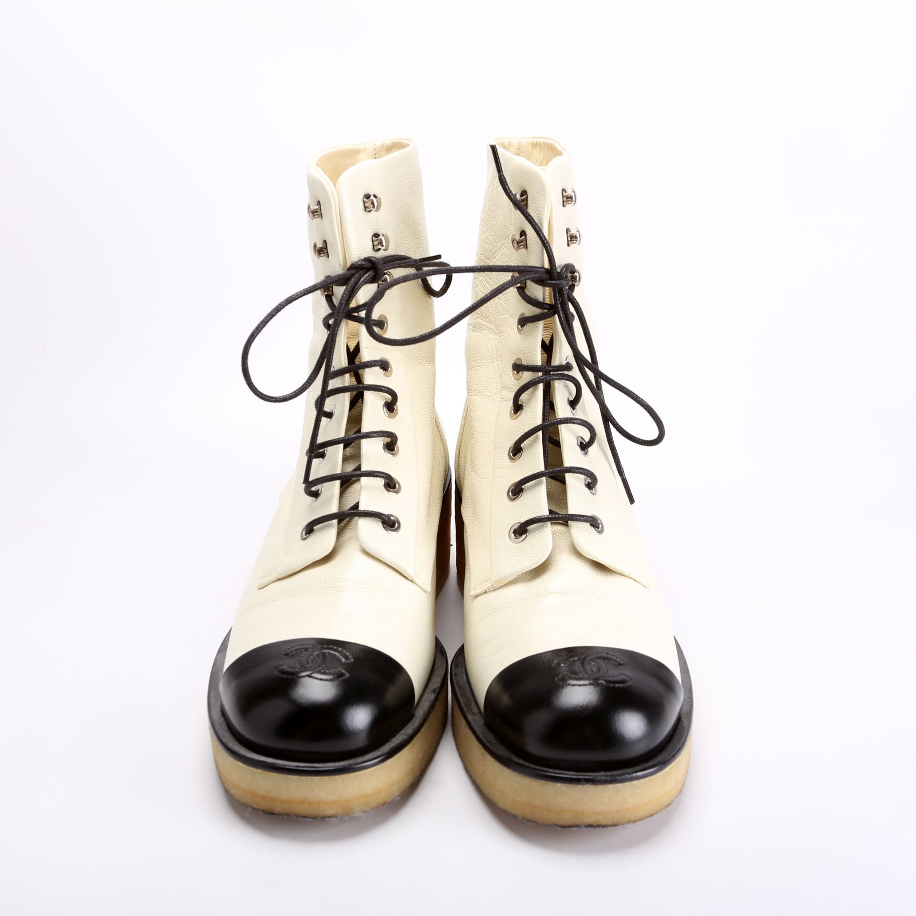 CC Cap Toe Combat Boots Size 40 Champagne/Black
