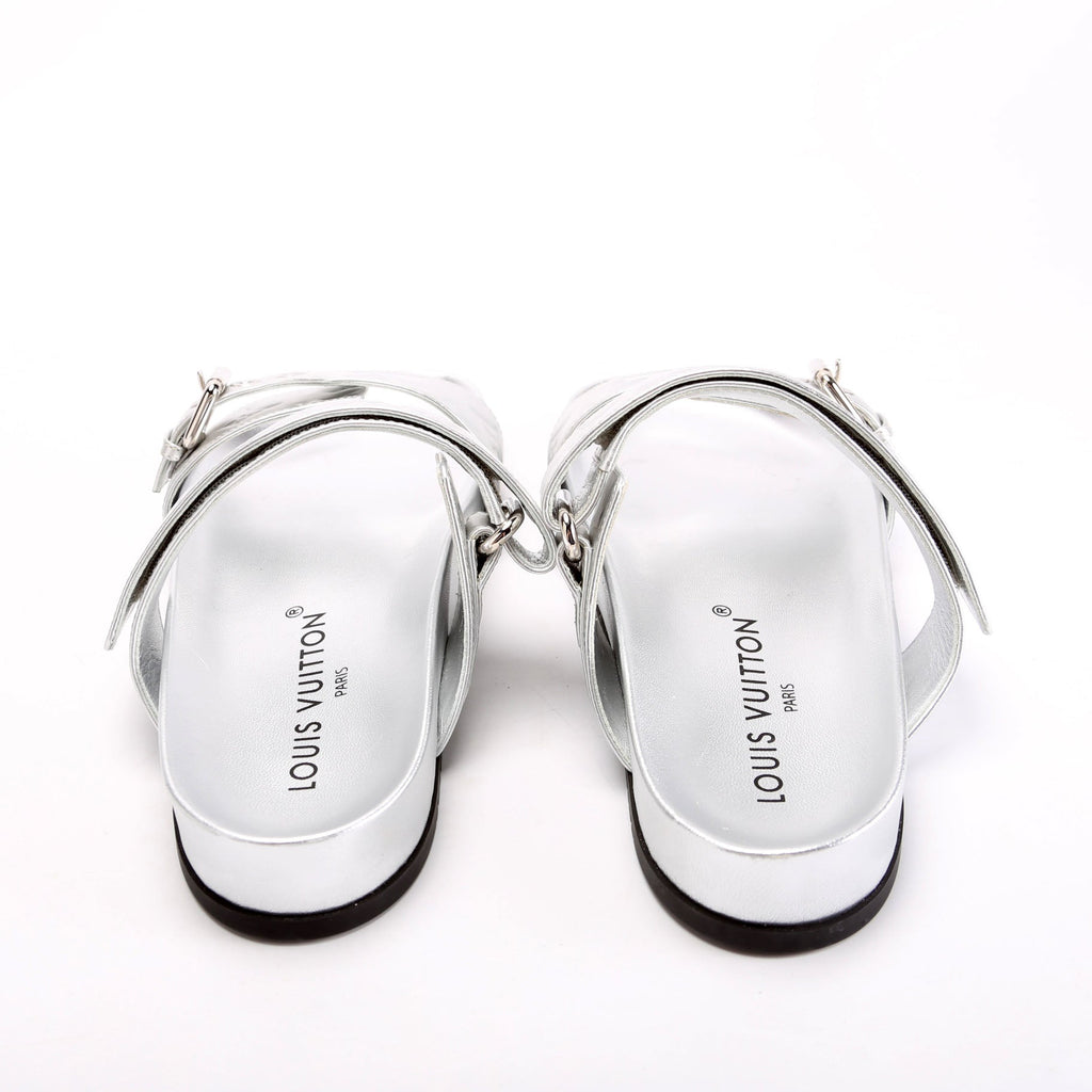 Bom Dia Metallic Leather Sandals Size 39 Silver