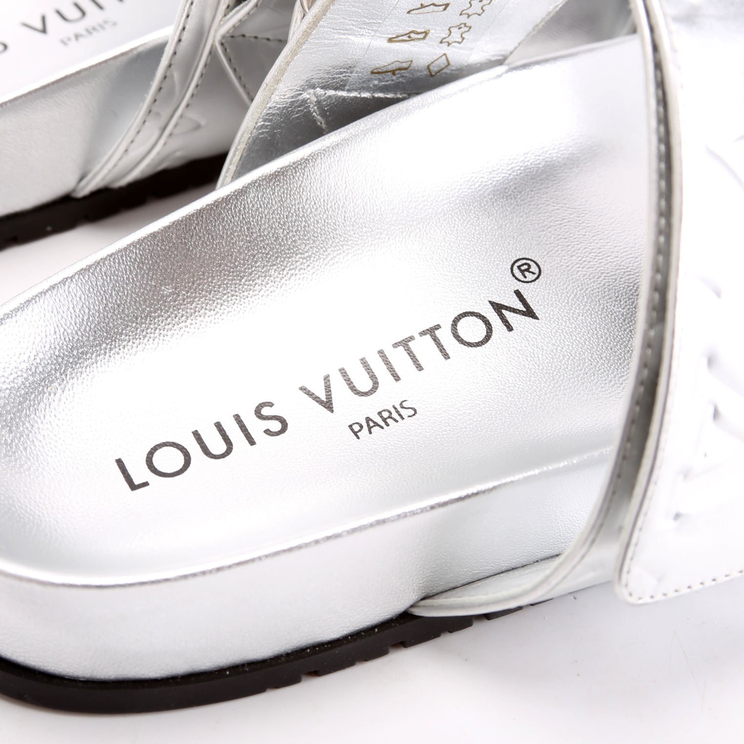Bom Dia Metallic Leather Sandals Size 39 Silver