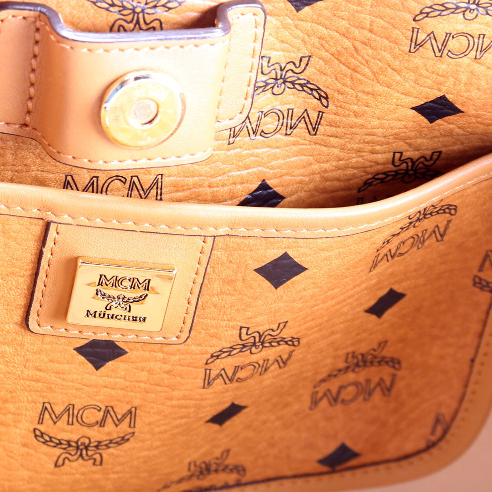 Visetos Medium Shopper Tote Brown