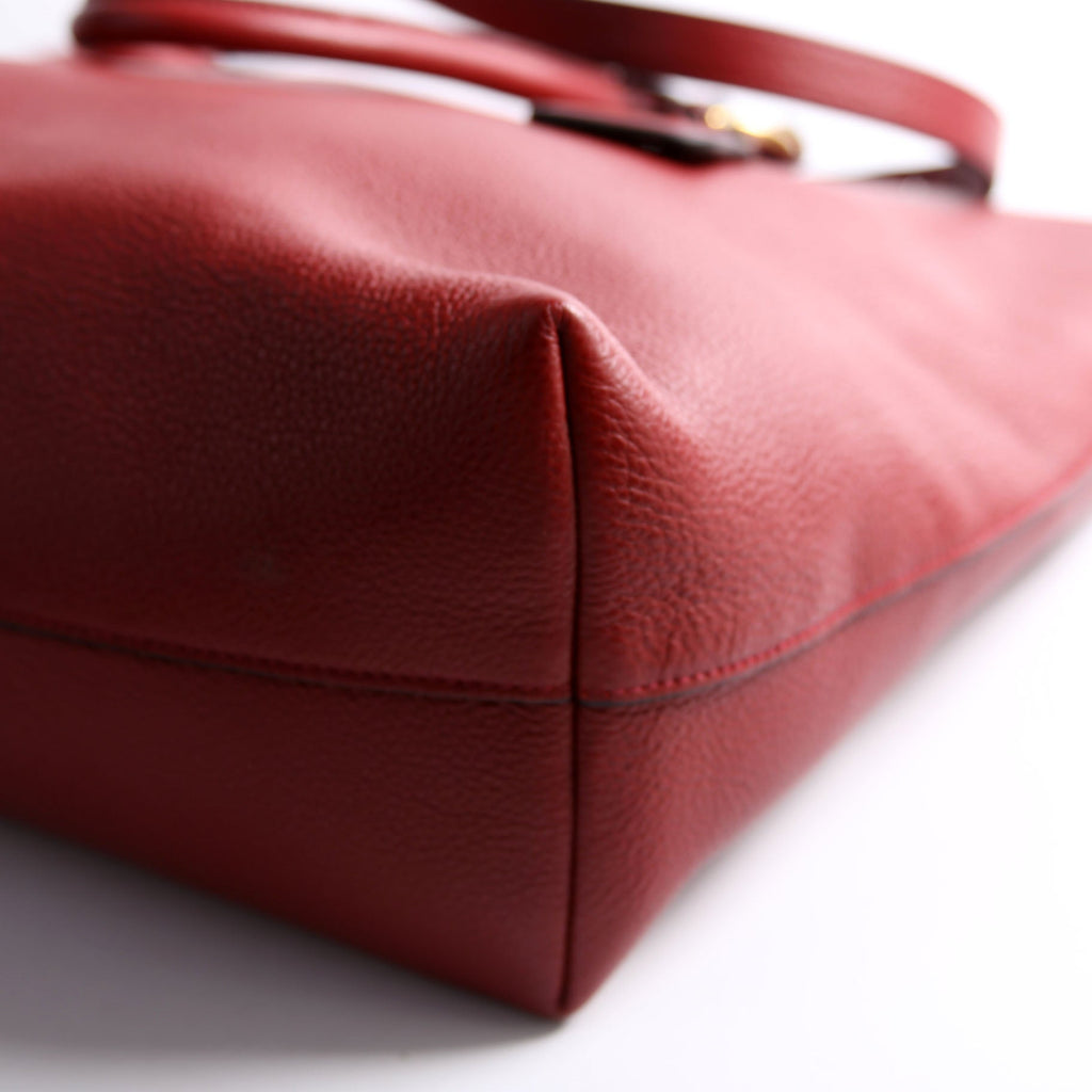 1BG865 Vitello Phenix Shopper Tote Red