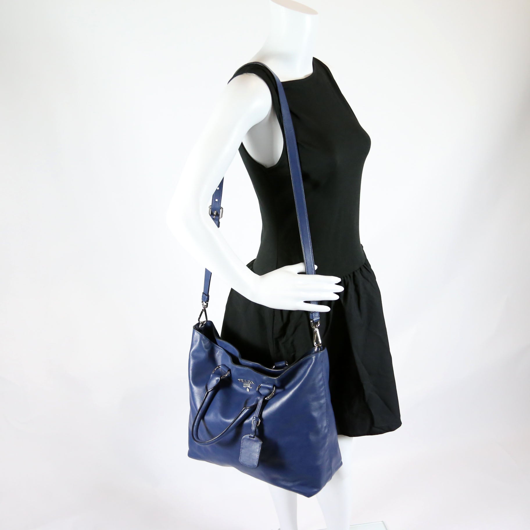 BN1713 Soft Calf Shopping Tote Blue