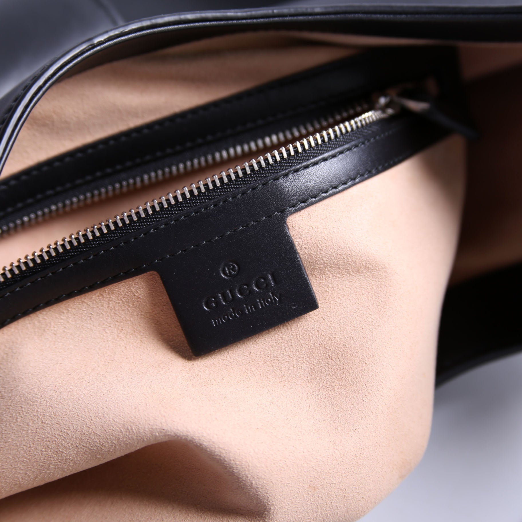 44687 Web Stripe Dionysus Leather Hobo Black