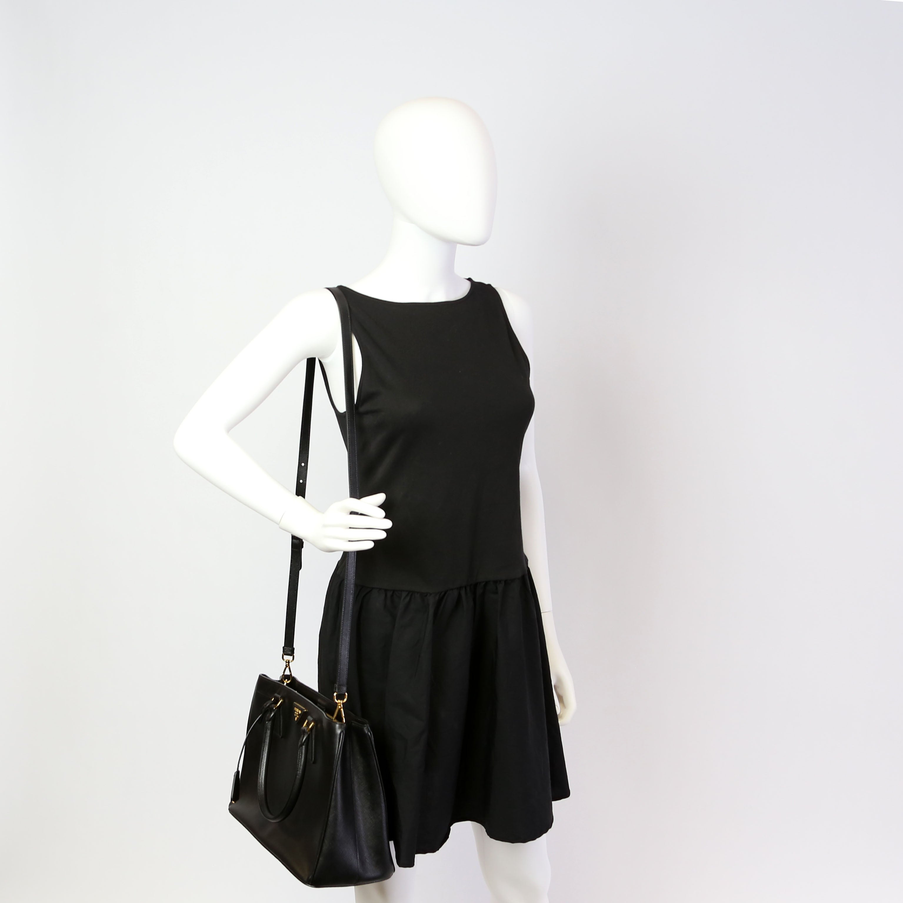 Saffiano Galleria Large Black