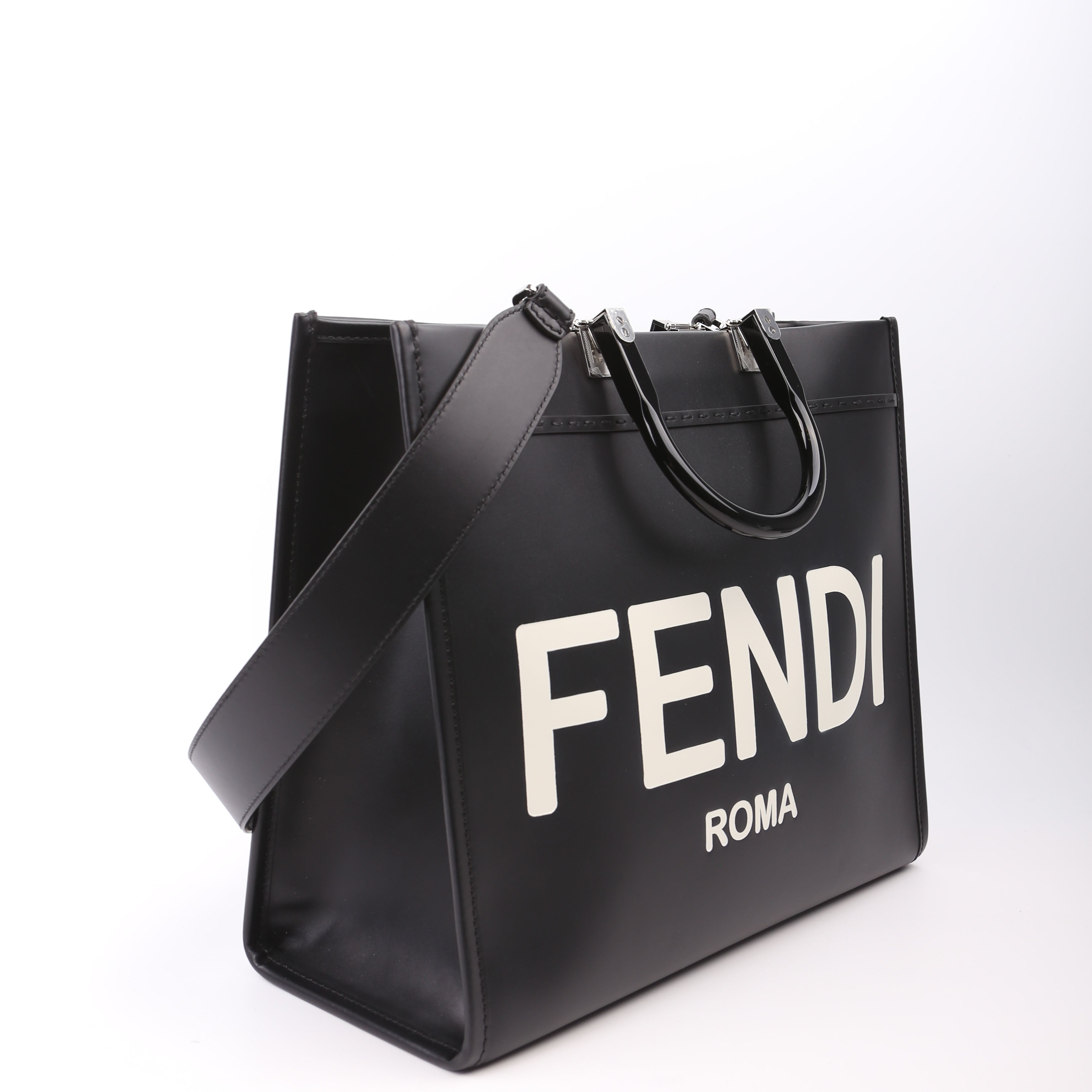 Fendi Sunshine Shopper Medium Leather Black