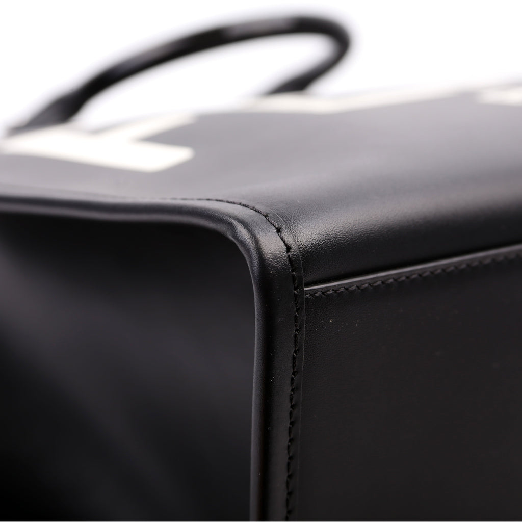 Fendi Sunshine Shopper Medium Leather Black