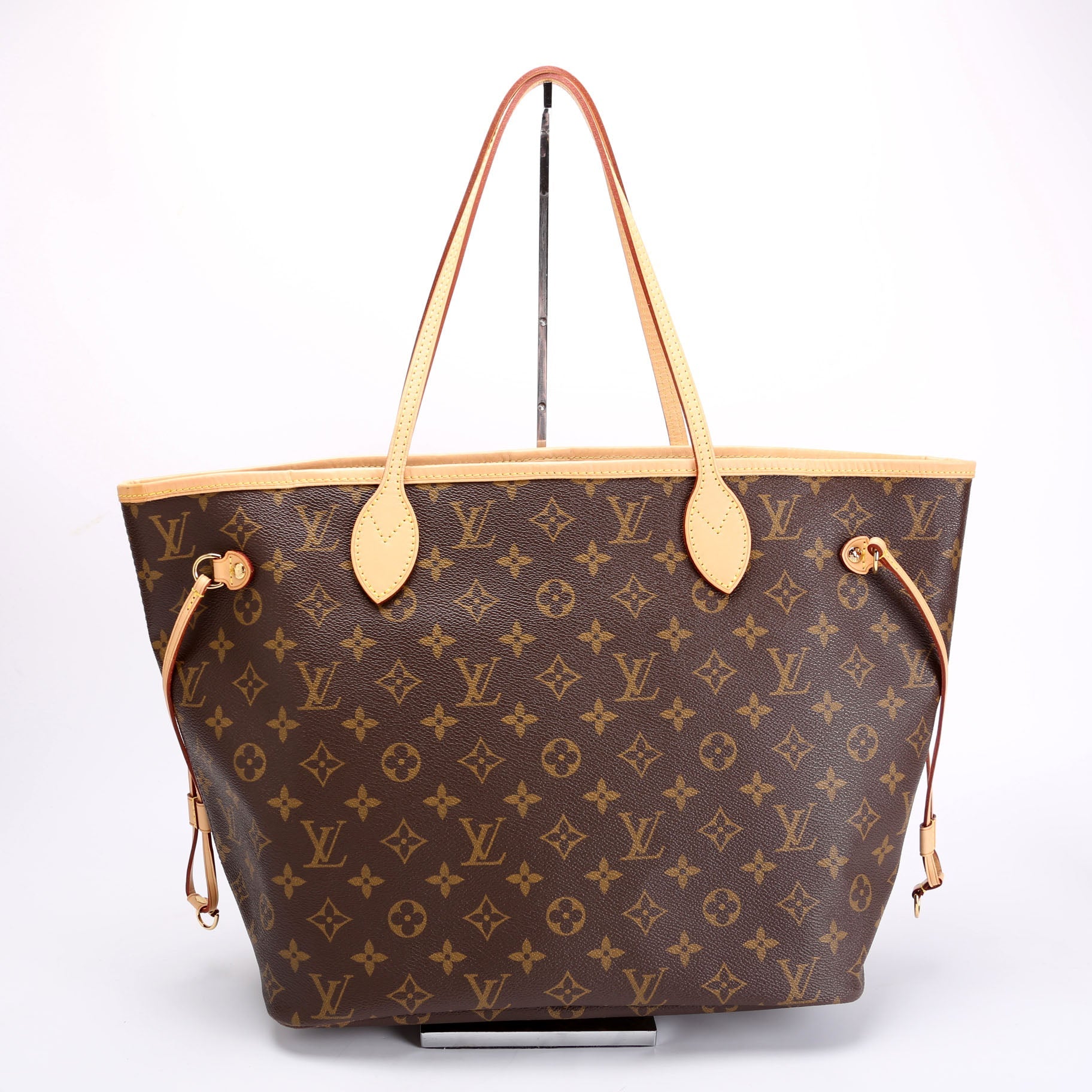 Neverfull MM Monogram