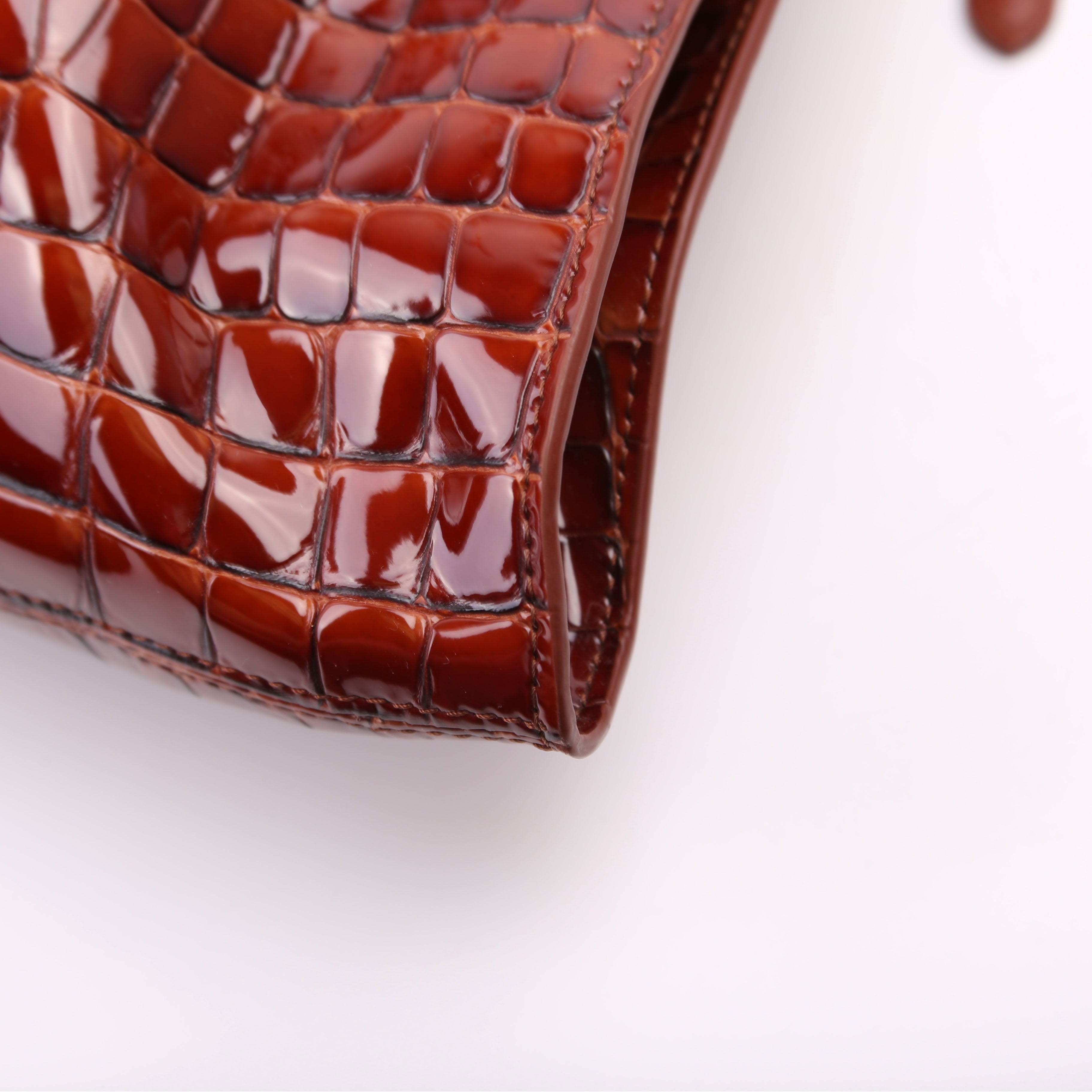 Le 54 Drawstring Tote Croc Embossed Brown
