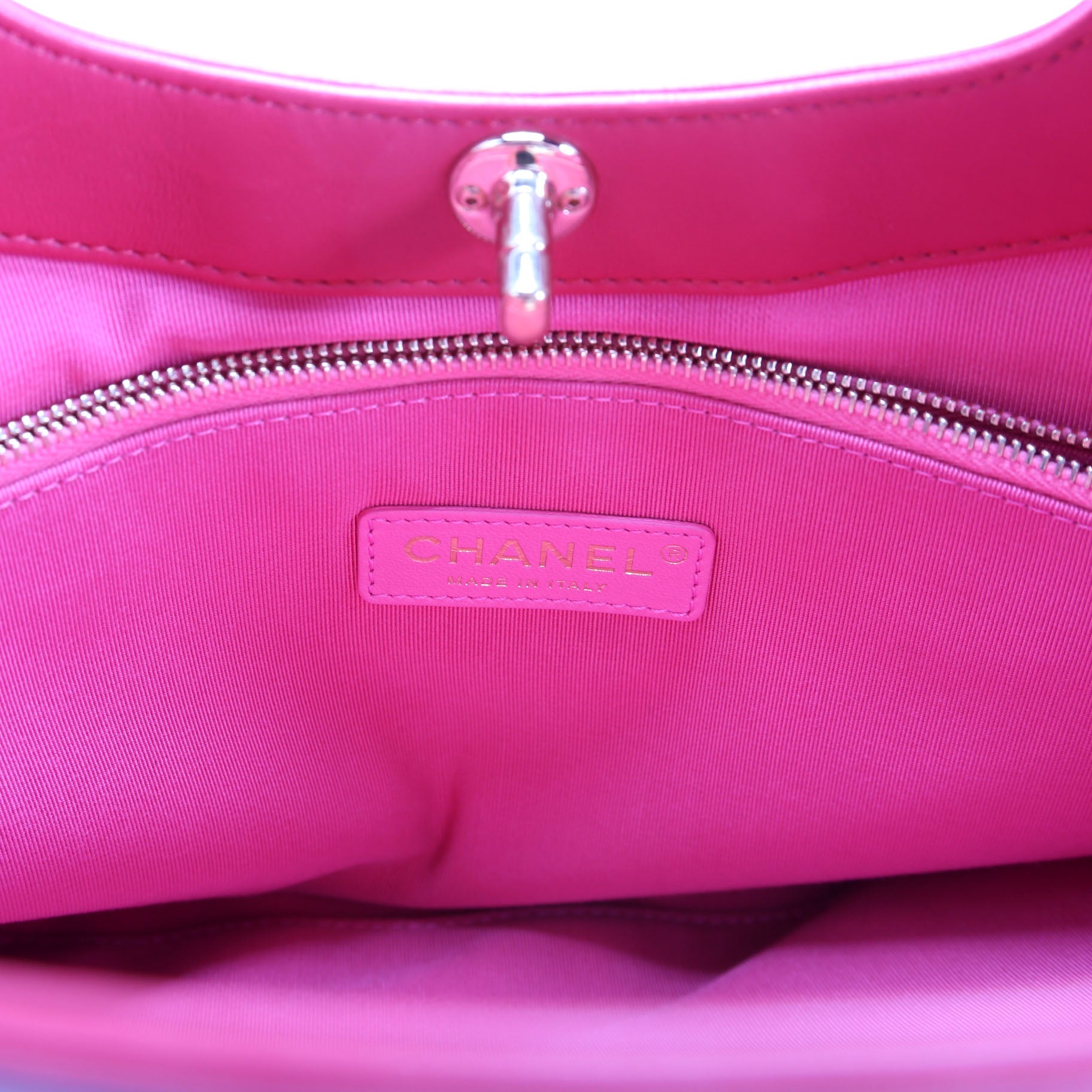 31 Shopping Bag Large Lambskin 26M Pink/Red
