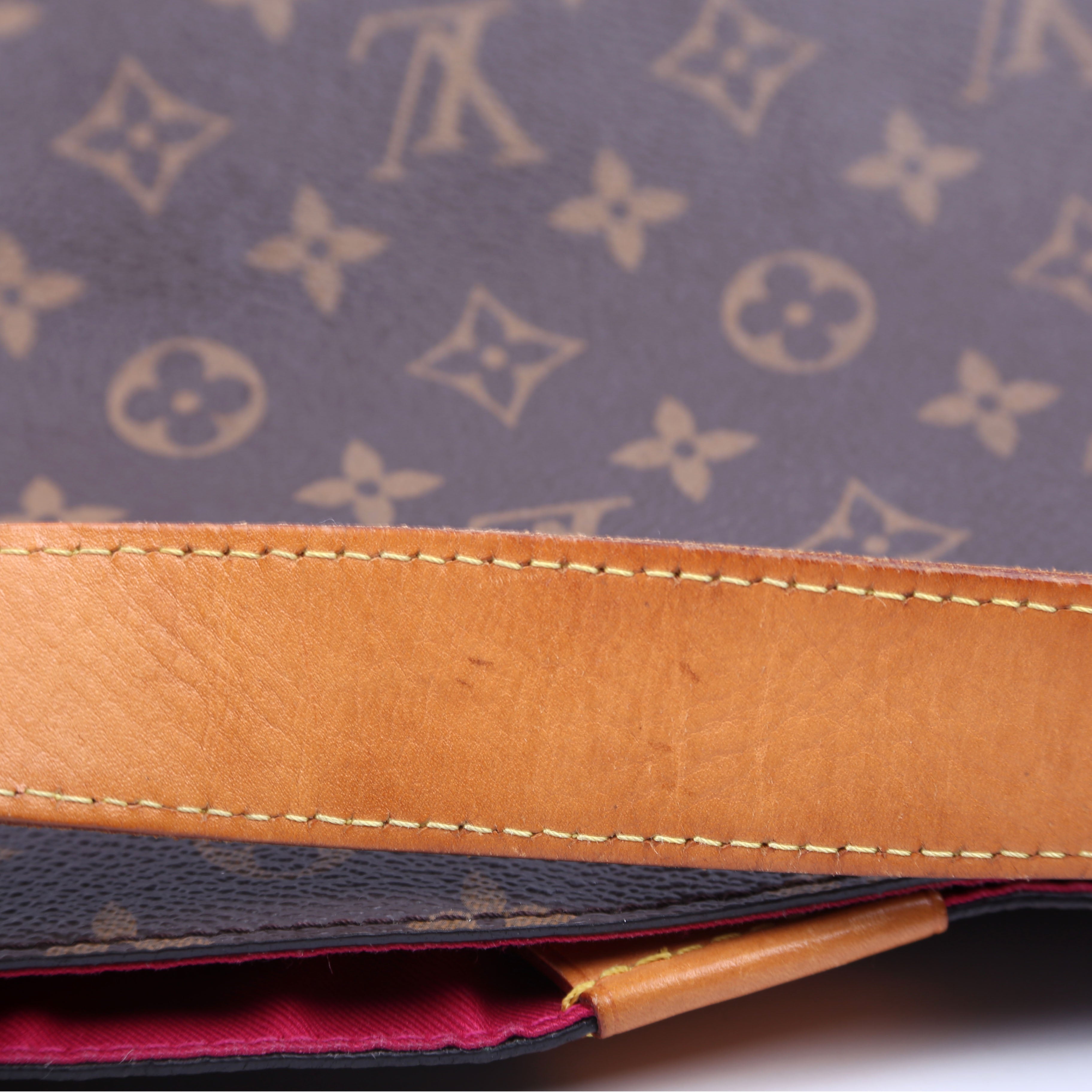 Graceful MM Monogram Berry