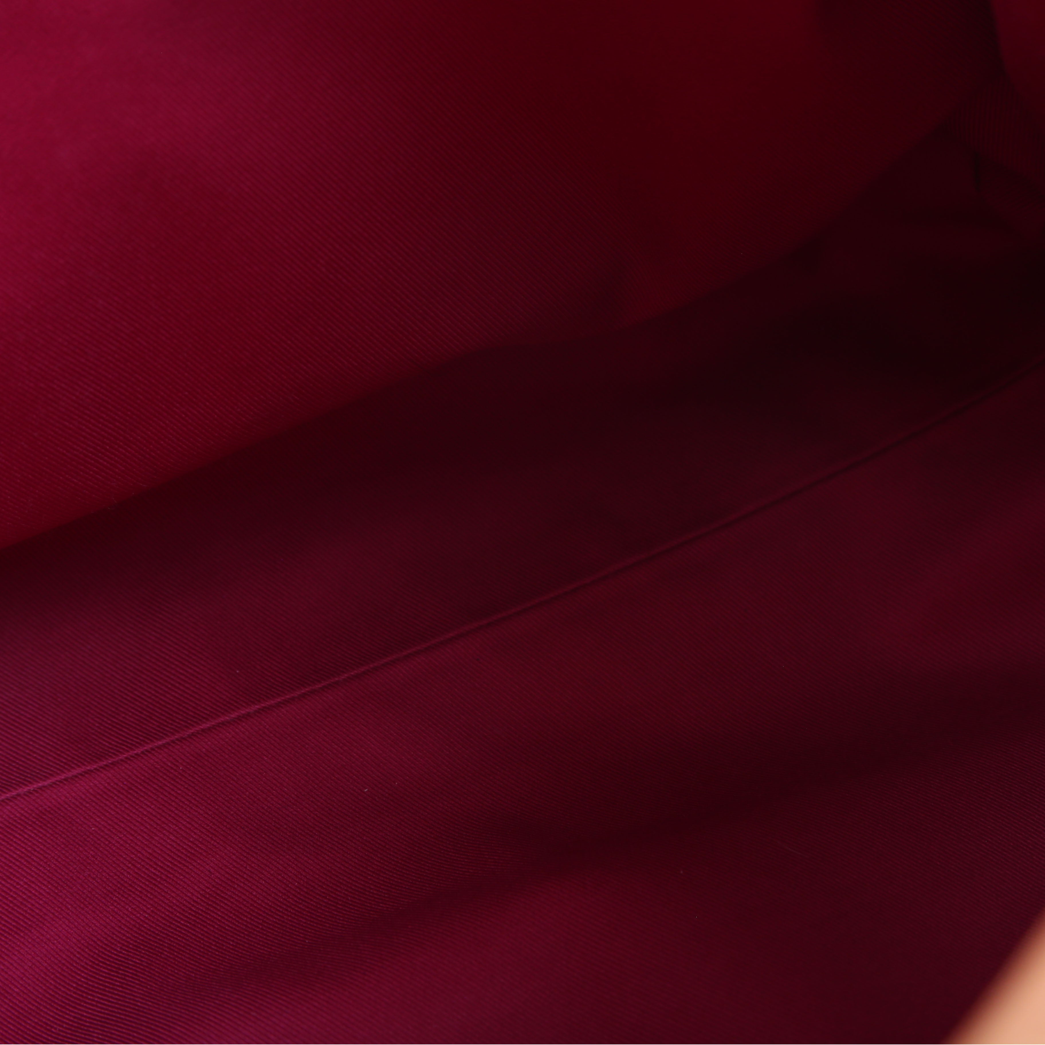 Graceful MM Monogram Berry