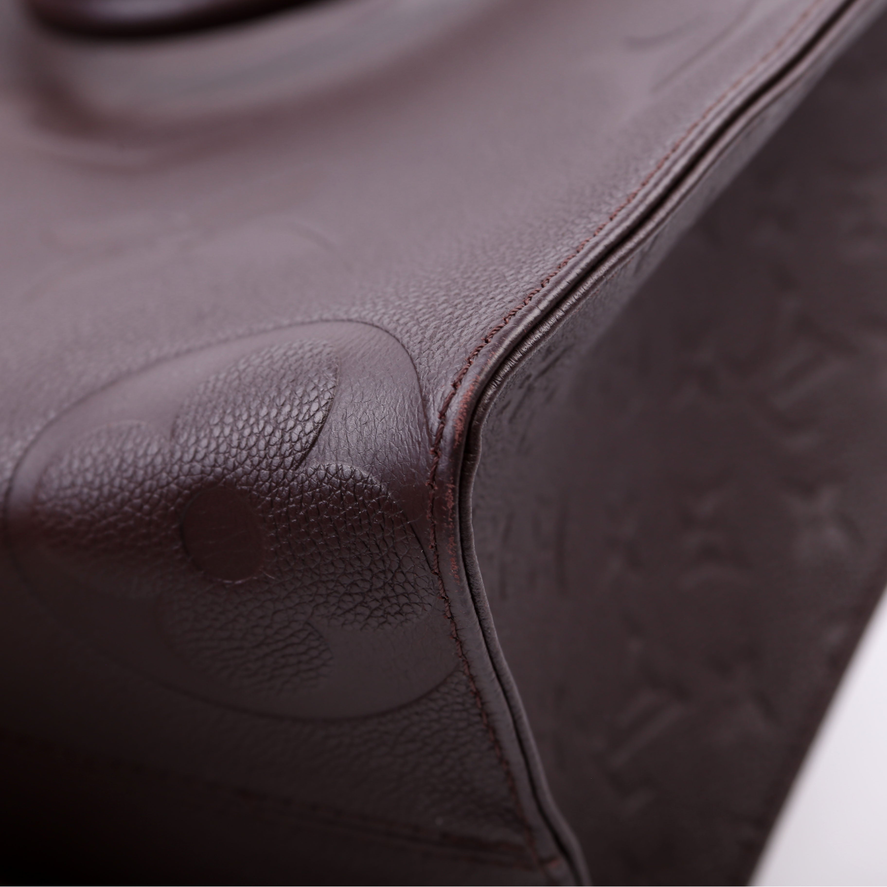 ONTHEGO MM Empreinte Brown