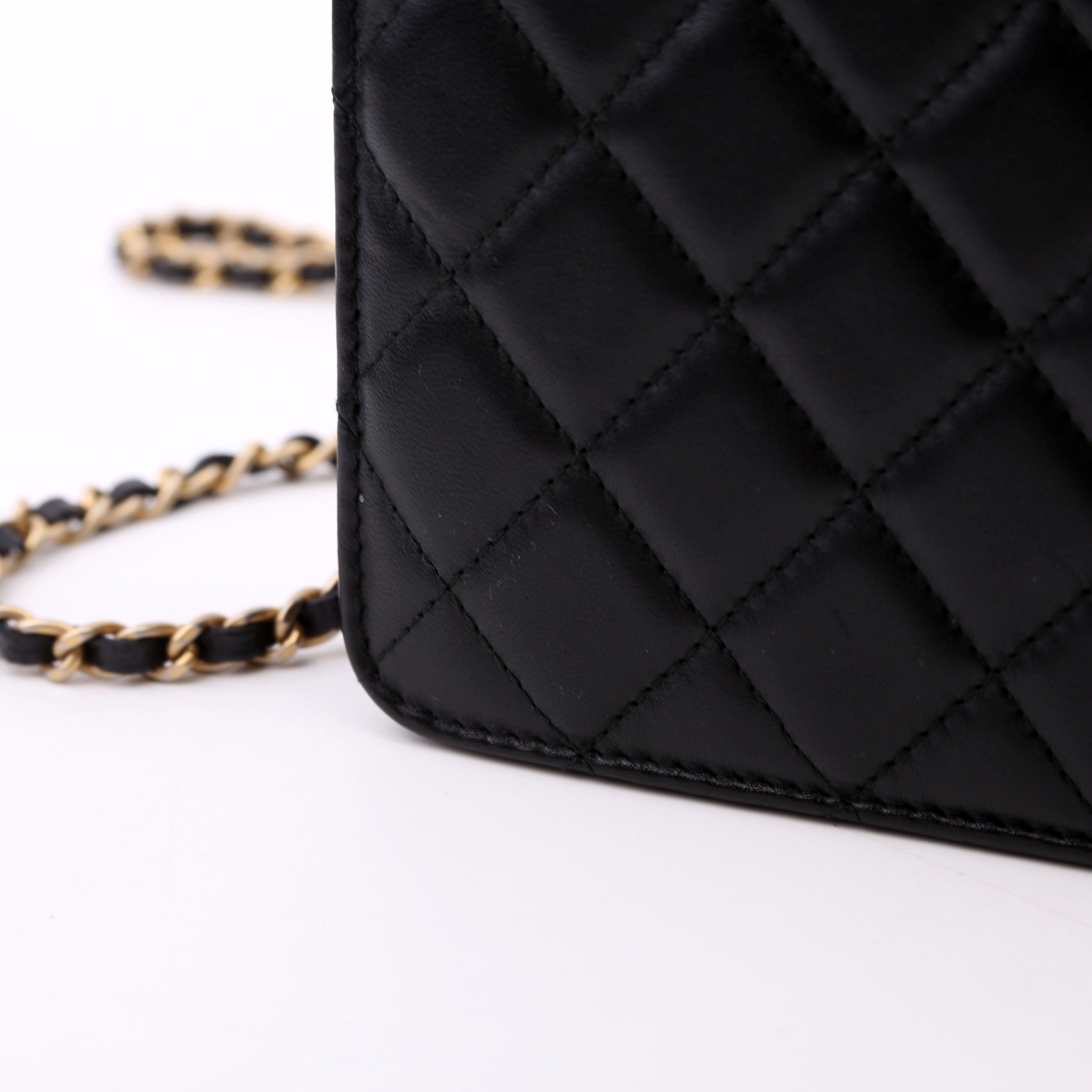 WOC CC Chic Quilted Lambskin Black