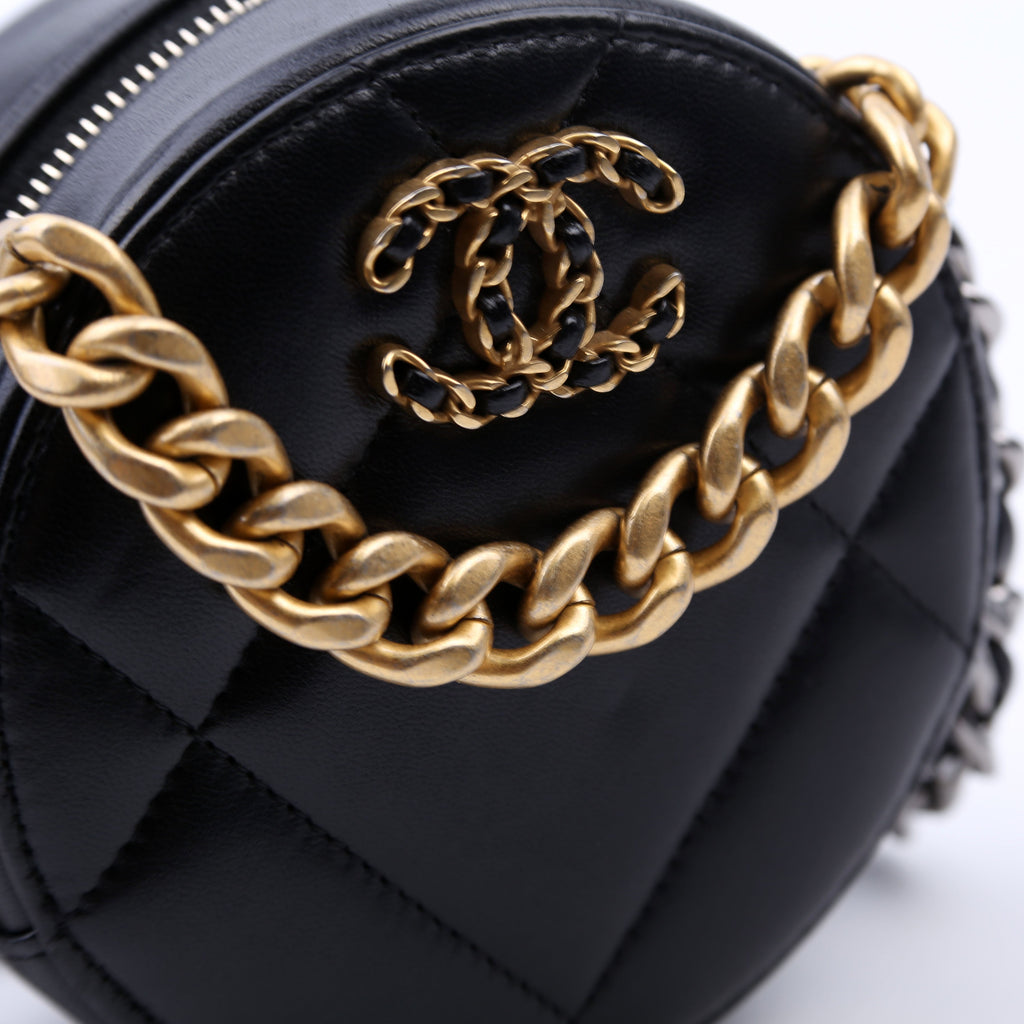 Chanel 19 Round Clutch Goatskin