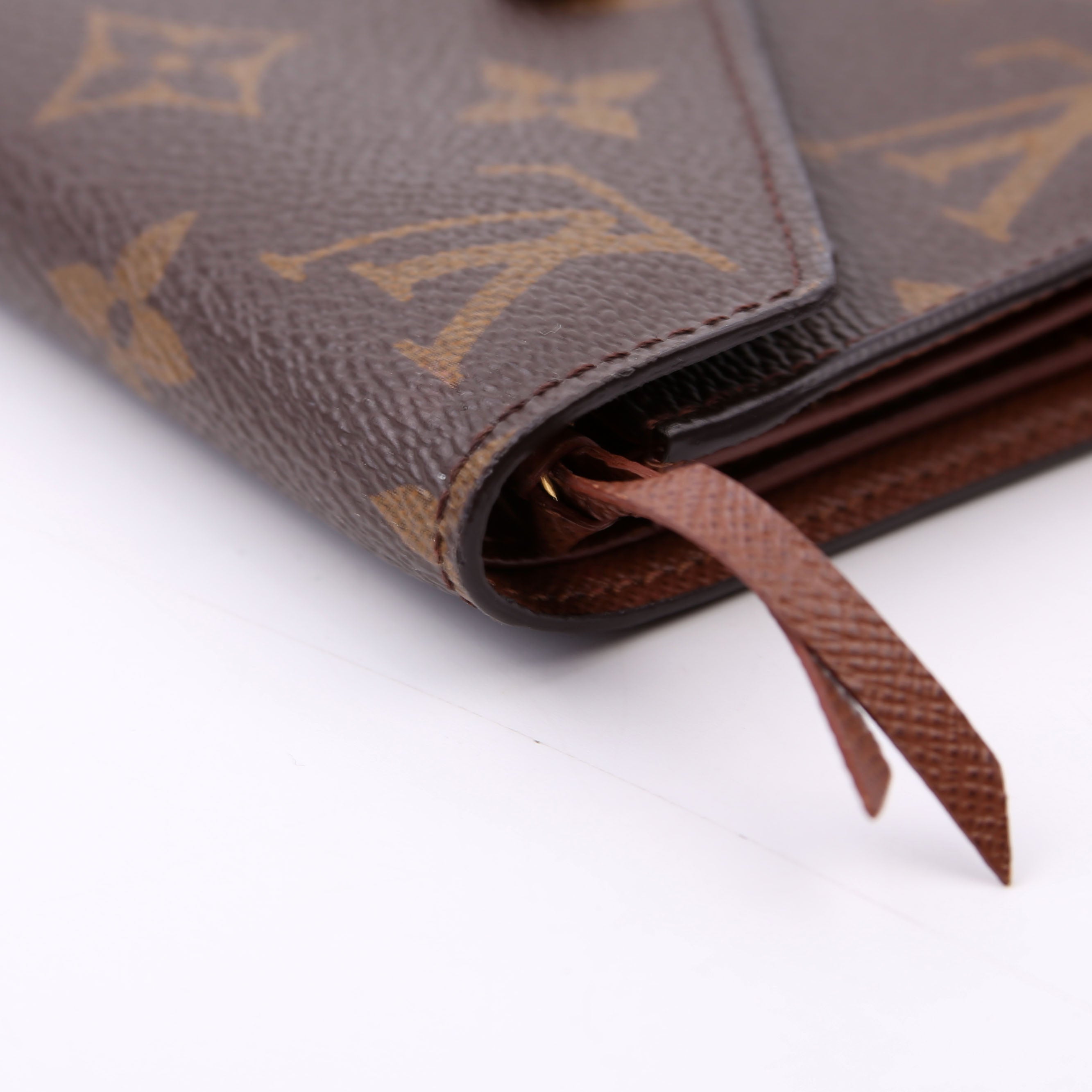 Victorine Wallet Monogram