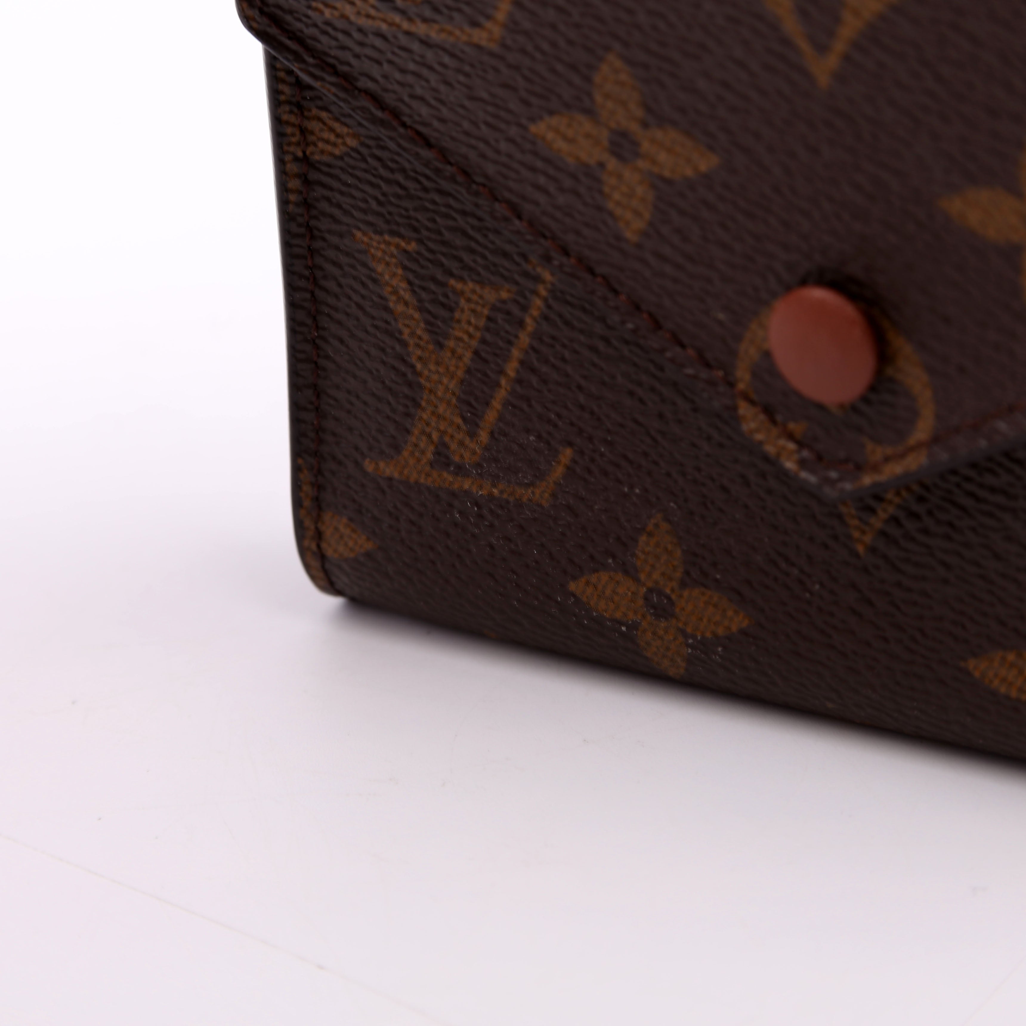 Victorine Wallet Monogram