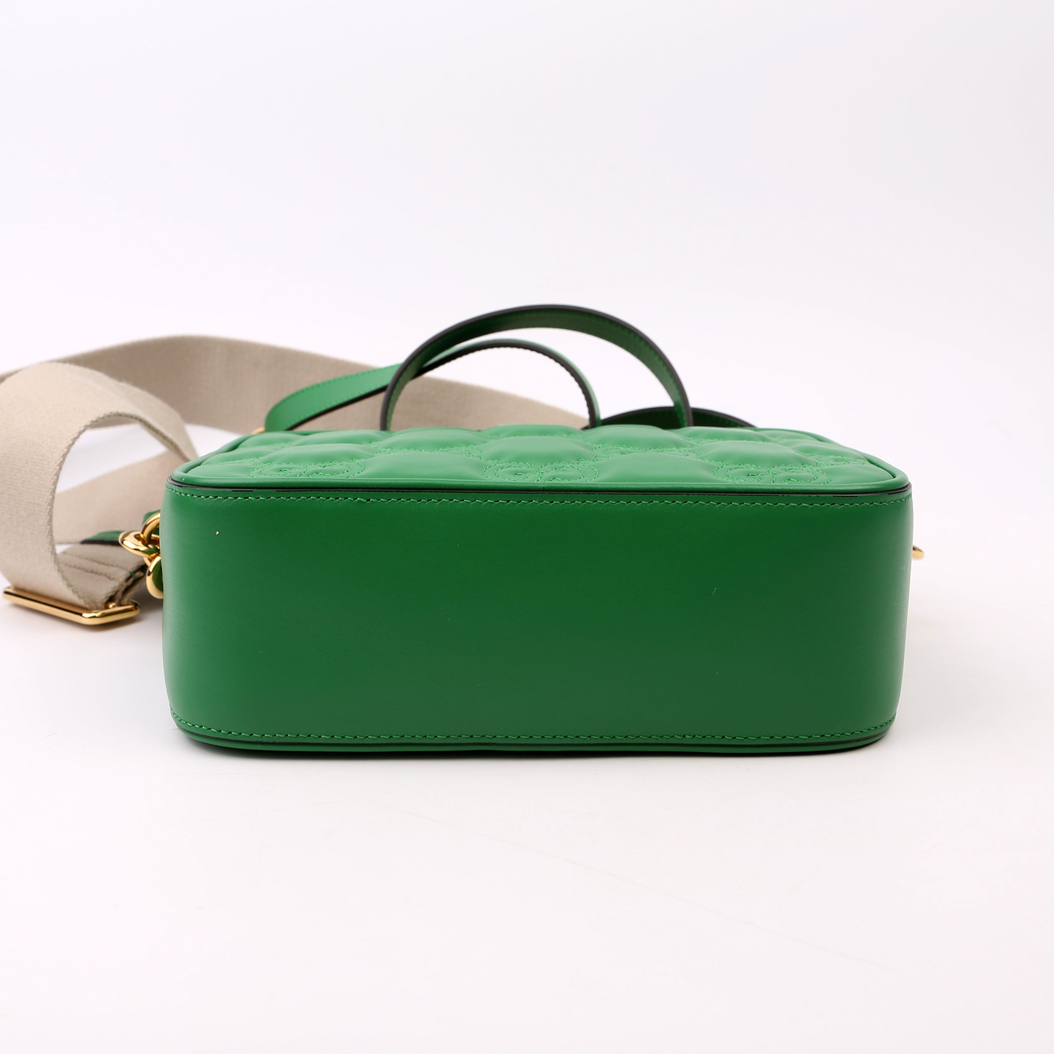 Gucci 702234 GG Matelasse Small Green