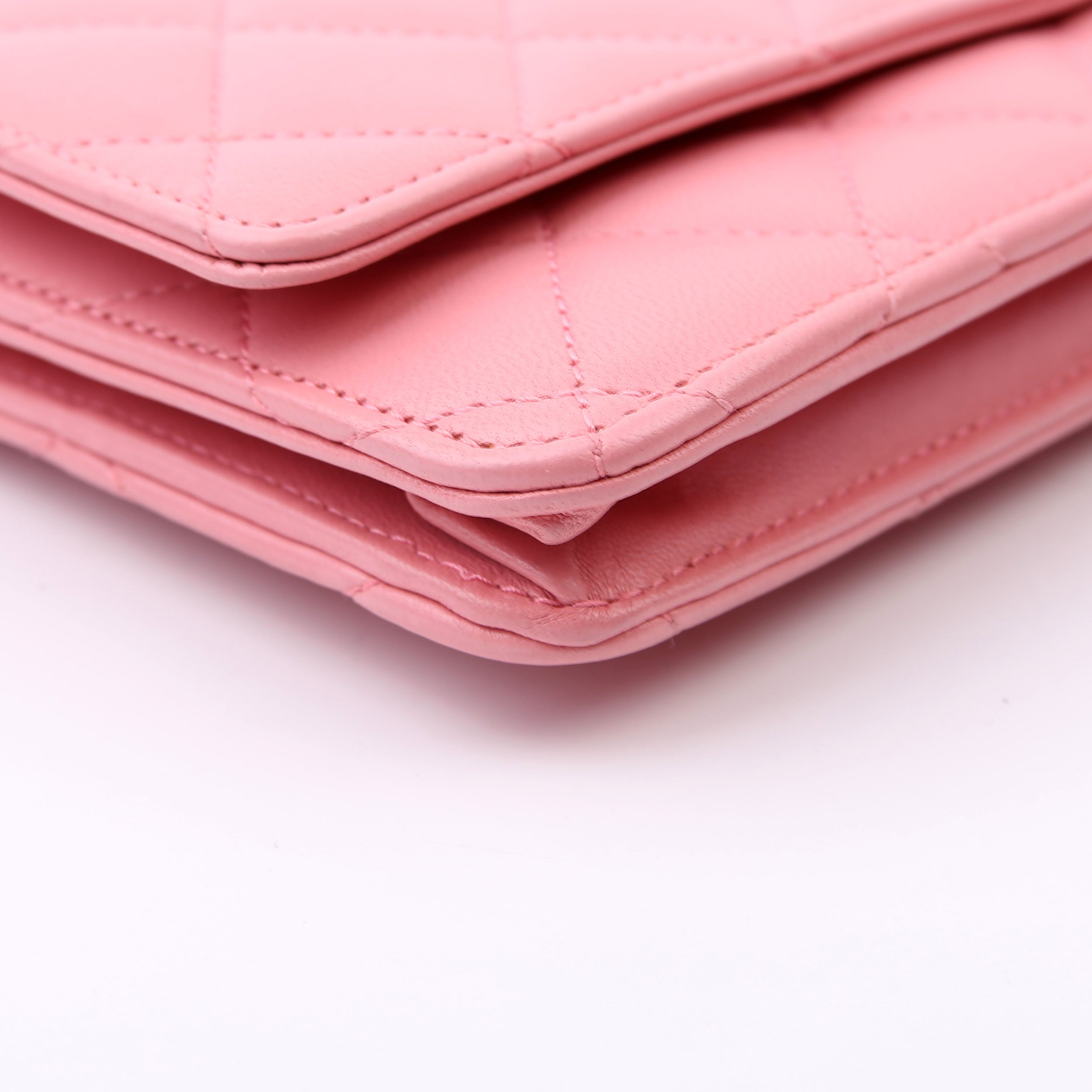 WOC Classic Lambskin Pink