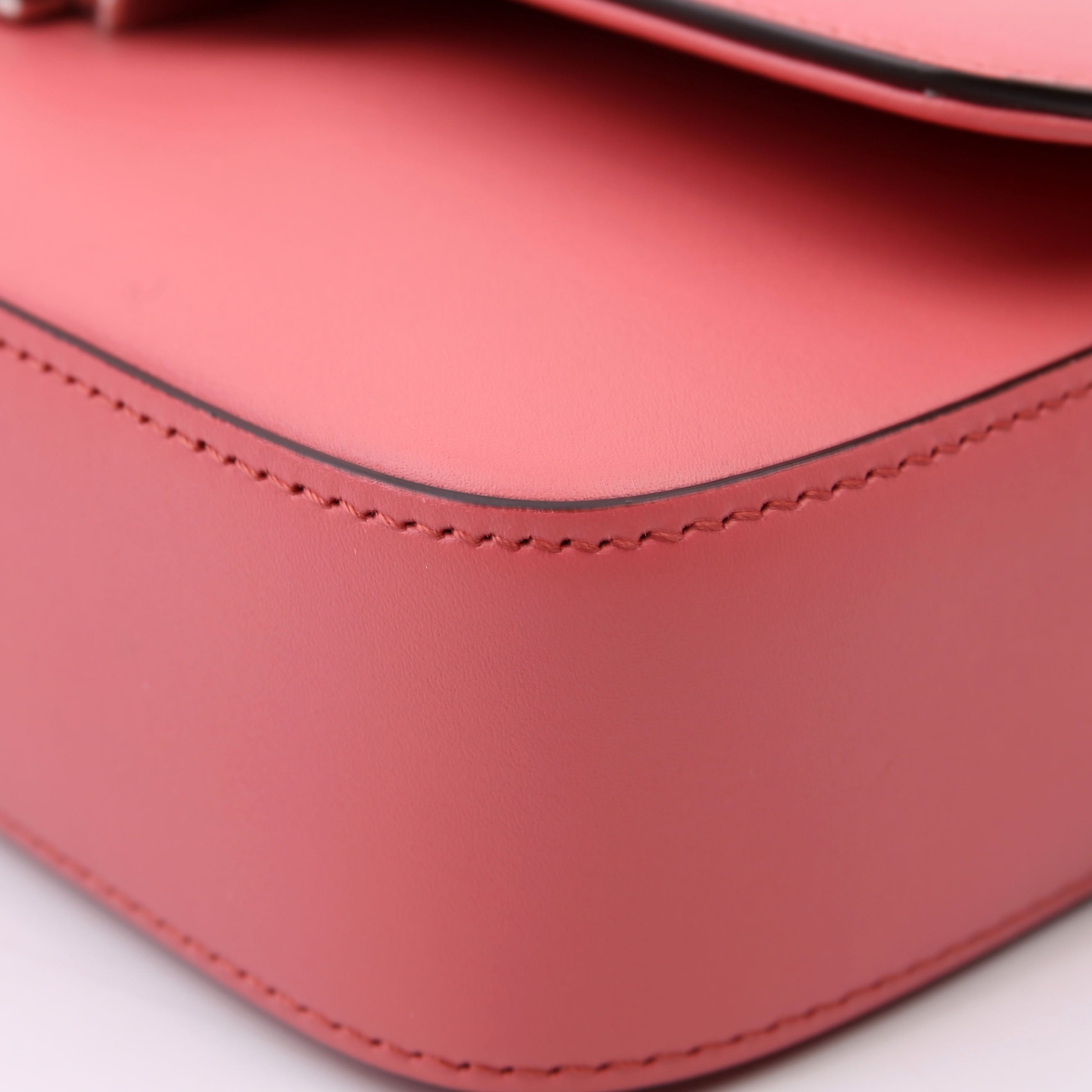 Gucci 739722 GG Petite Mini Shoulder Bag Calfskin Leather Pink