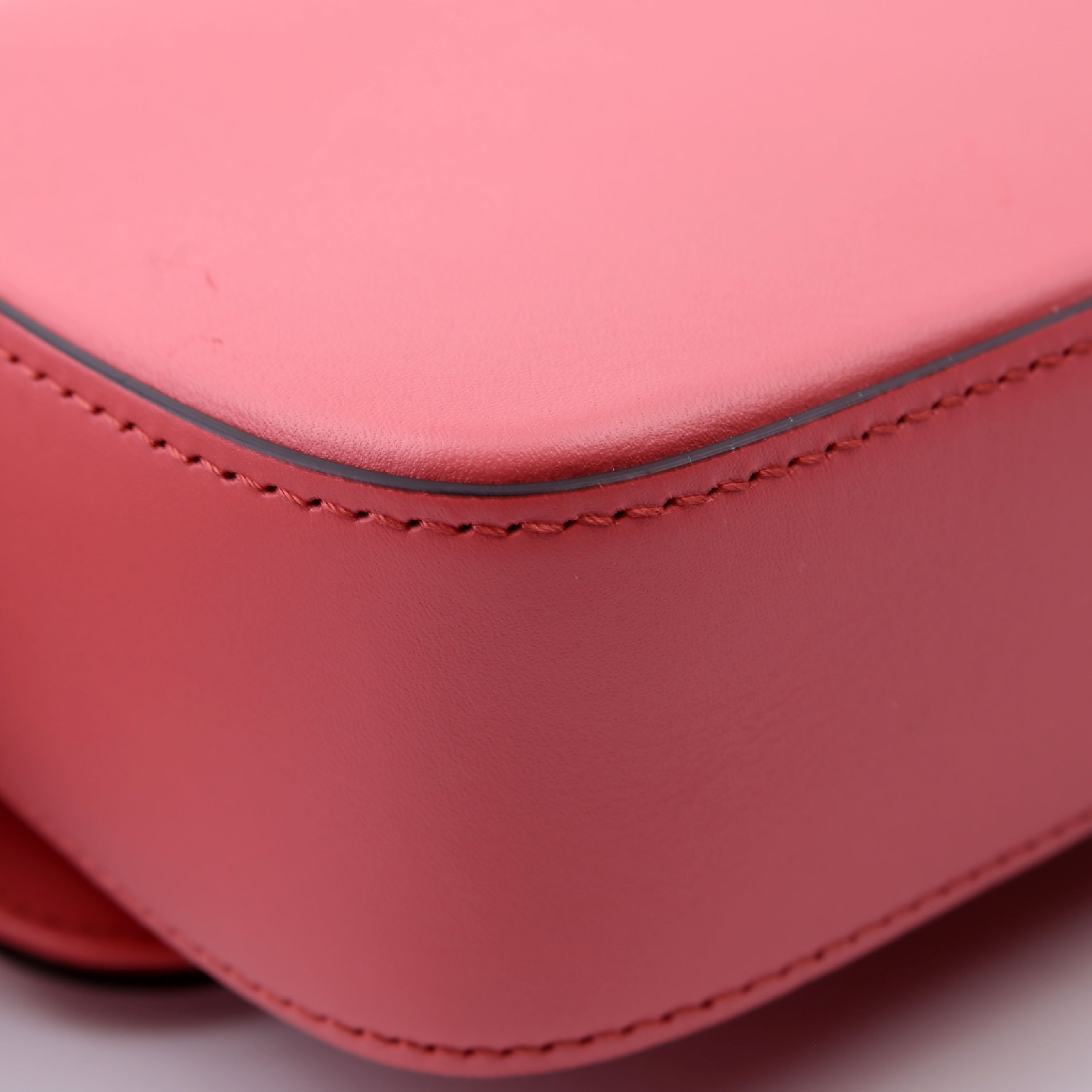 Gucci 739722 GG Petite Mini Shoulder Bag Calfskin Leather Pink