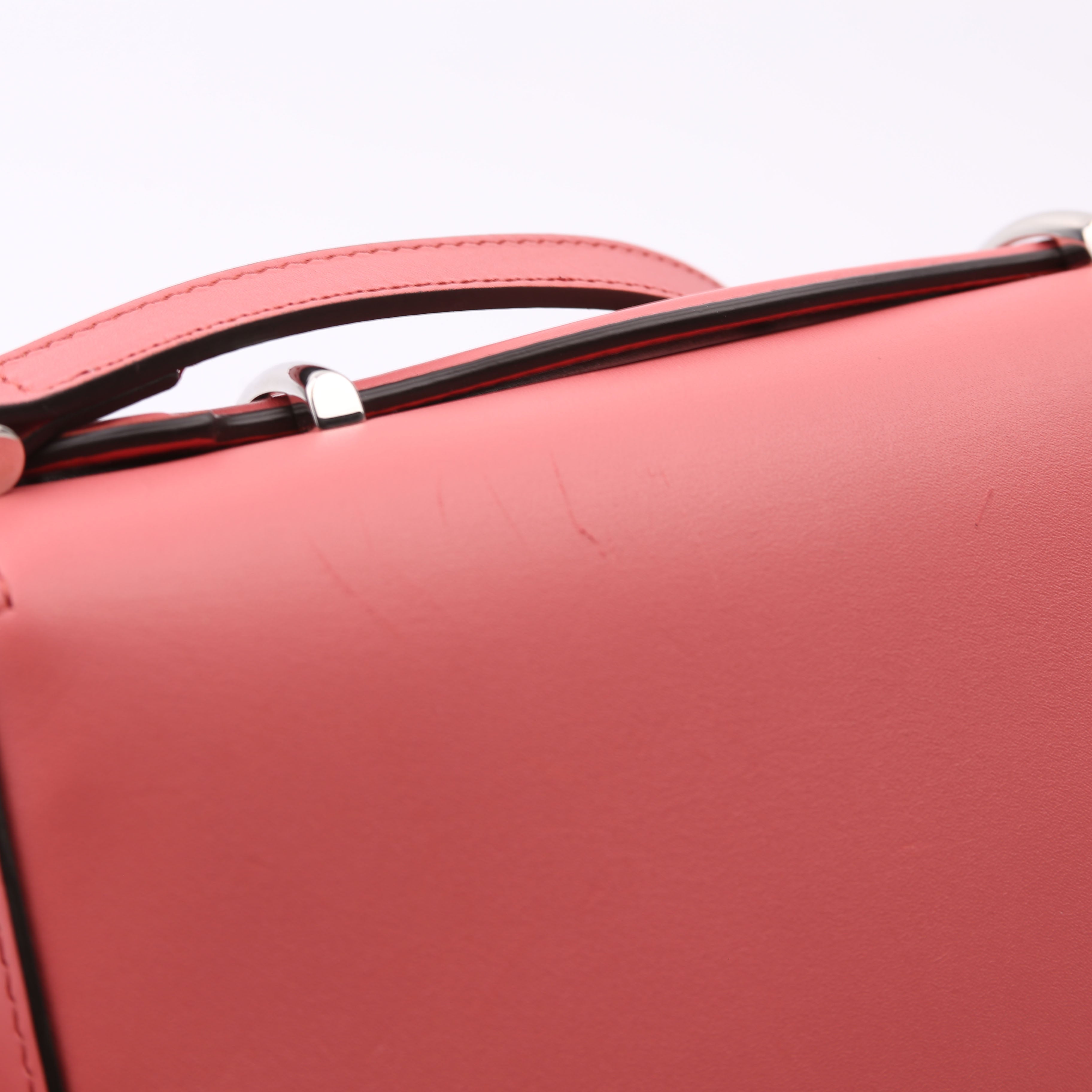 Gucci 739722 GG Petite Mini Shoulder Bag Calfskin Leather Pink