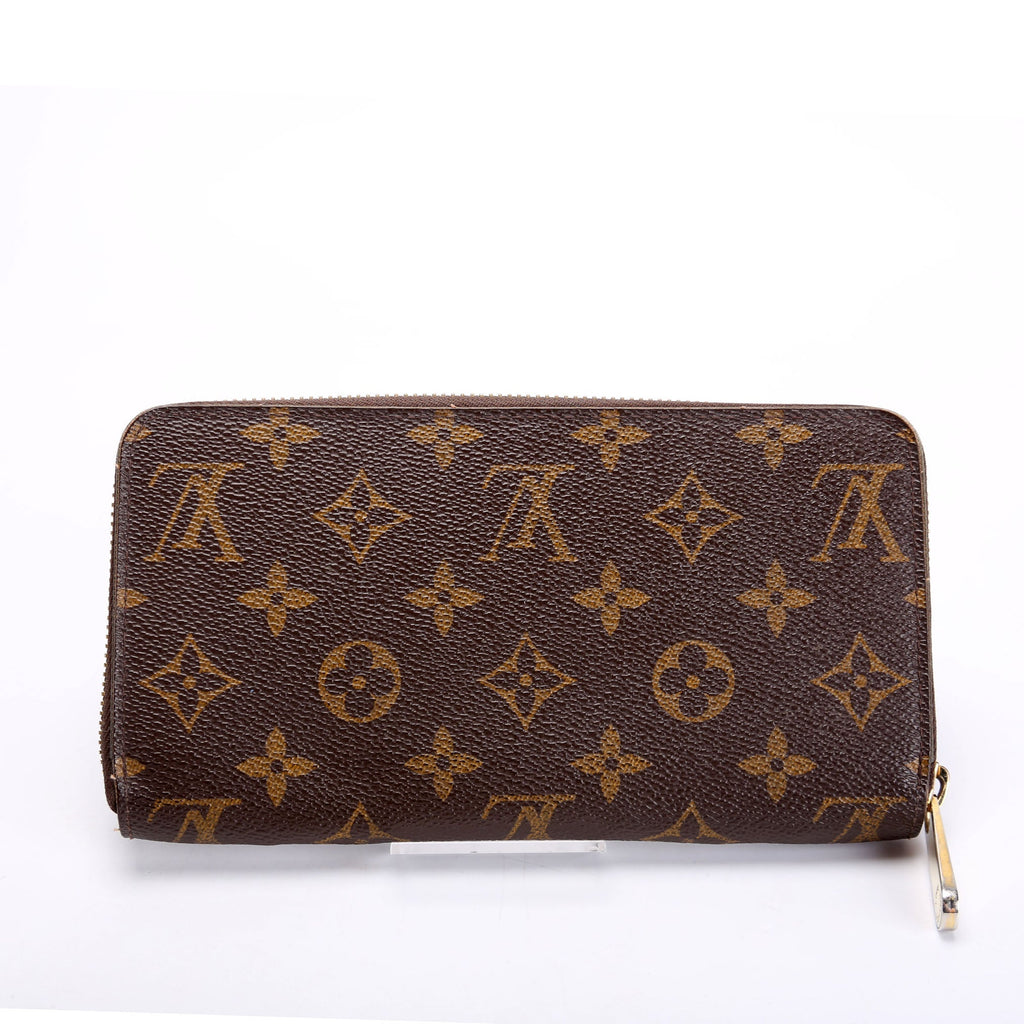 Zippy Wallet Monogram