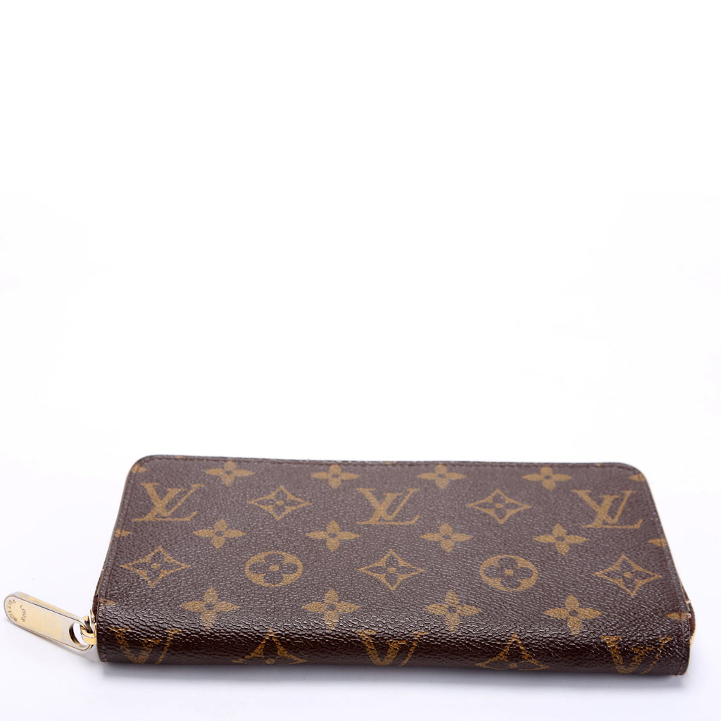 Zippy Wallet Monogram