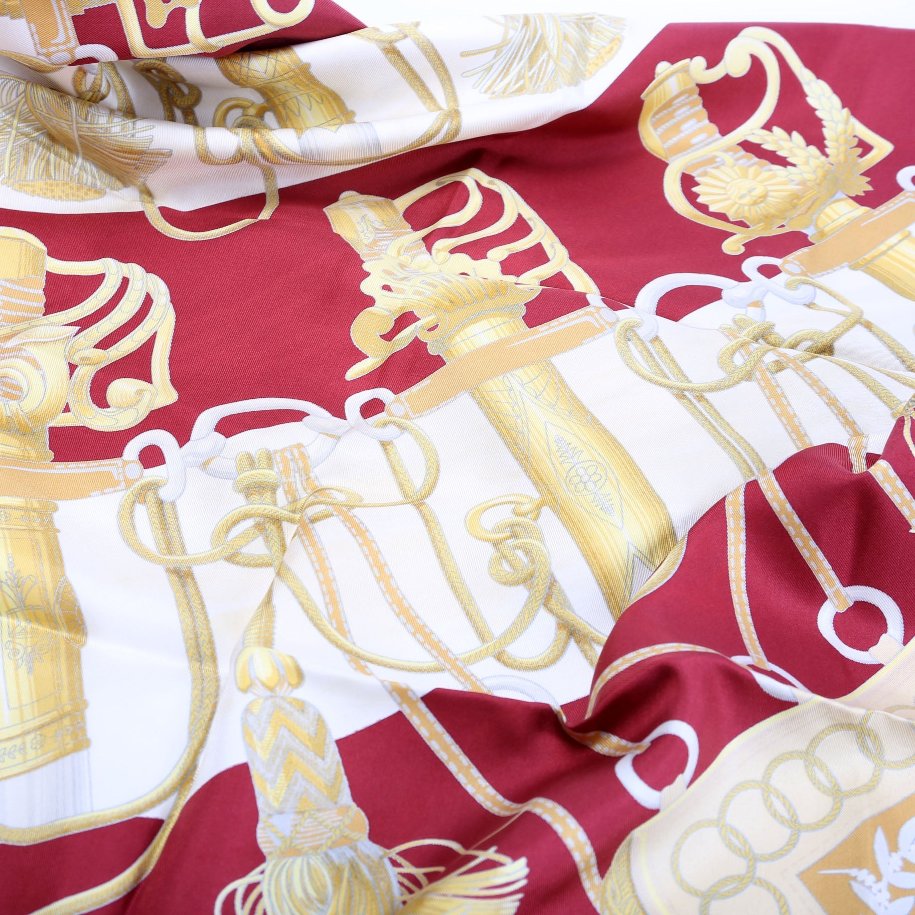 Cliquetis 90 Silk Scarf Red/Multicolor