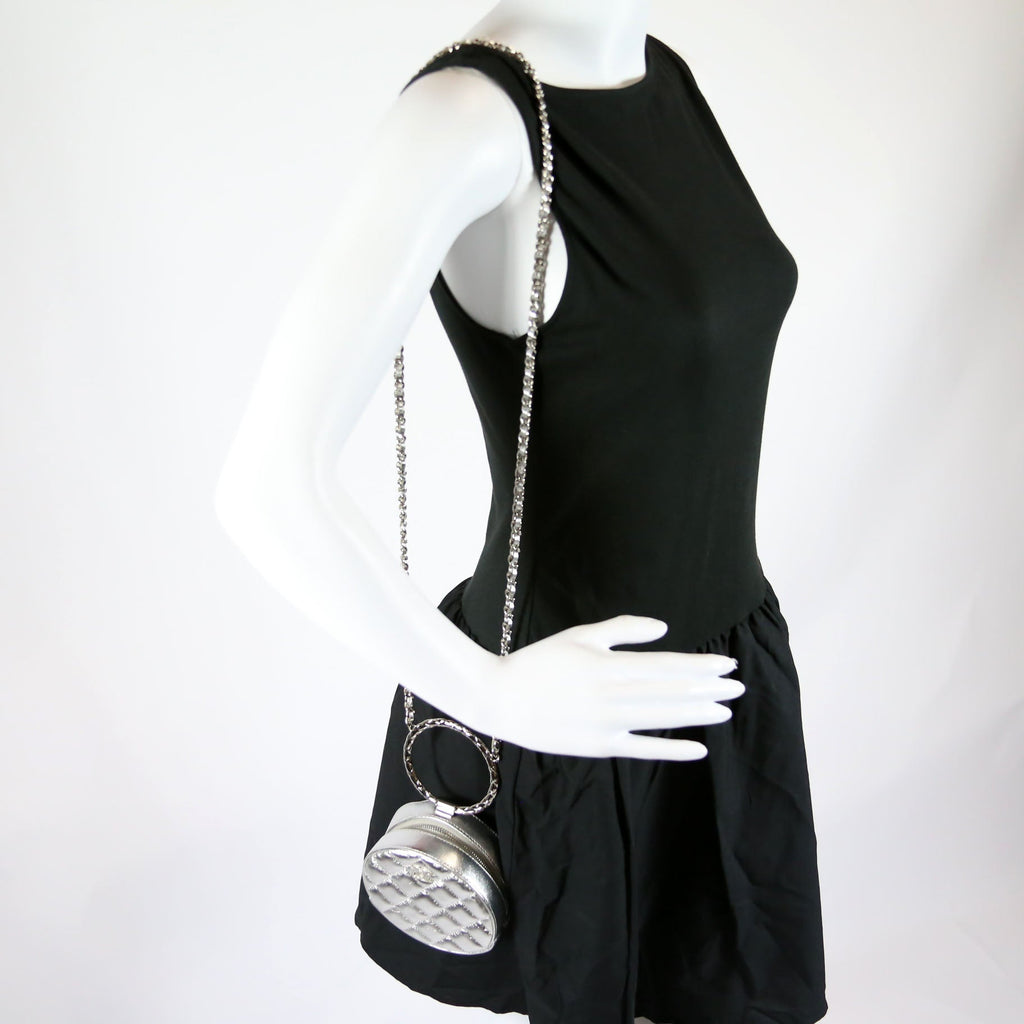 Metallic Quilted Round Bracelet Clutch With Chain Silver