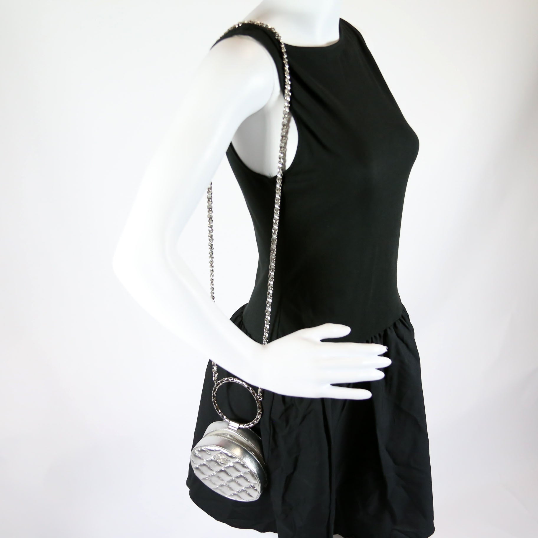 Metallic Quilted Round Bracelet Clutch With Chain Silver