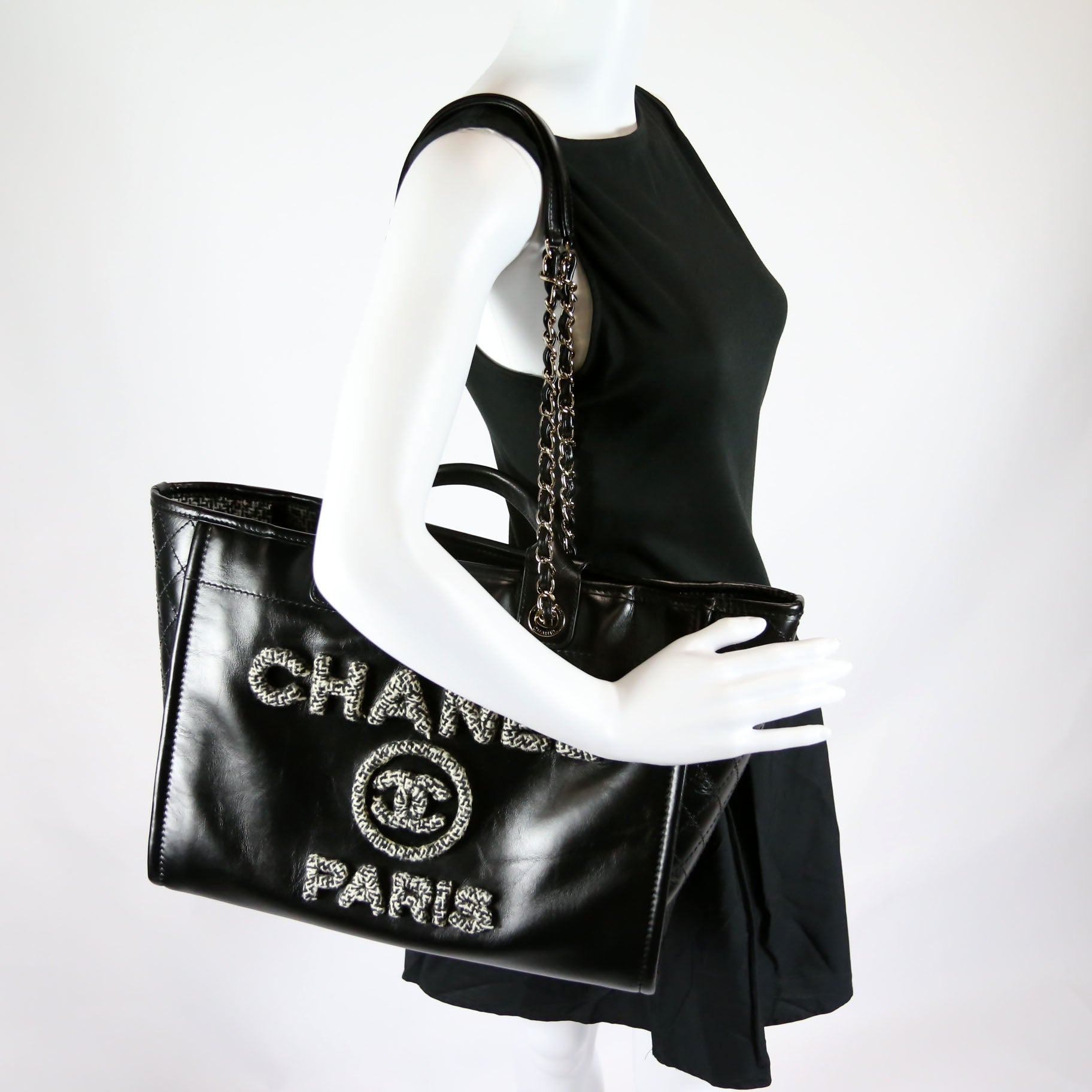 Deauville Shiny Calf/Tweed Large Tote RFID Black