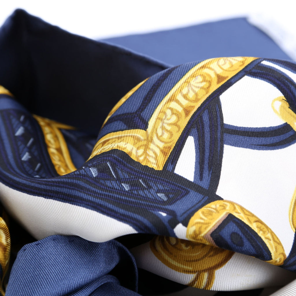 Brides De Gala 90 Silk Scarf Blue/Gold