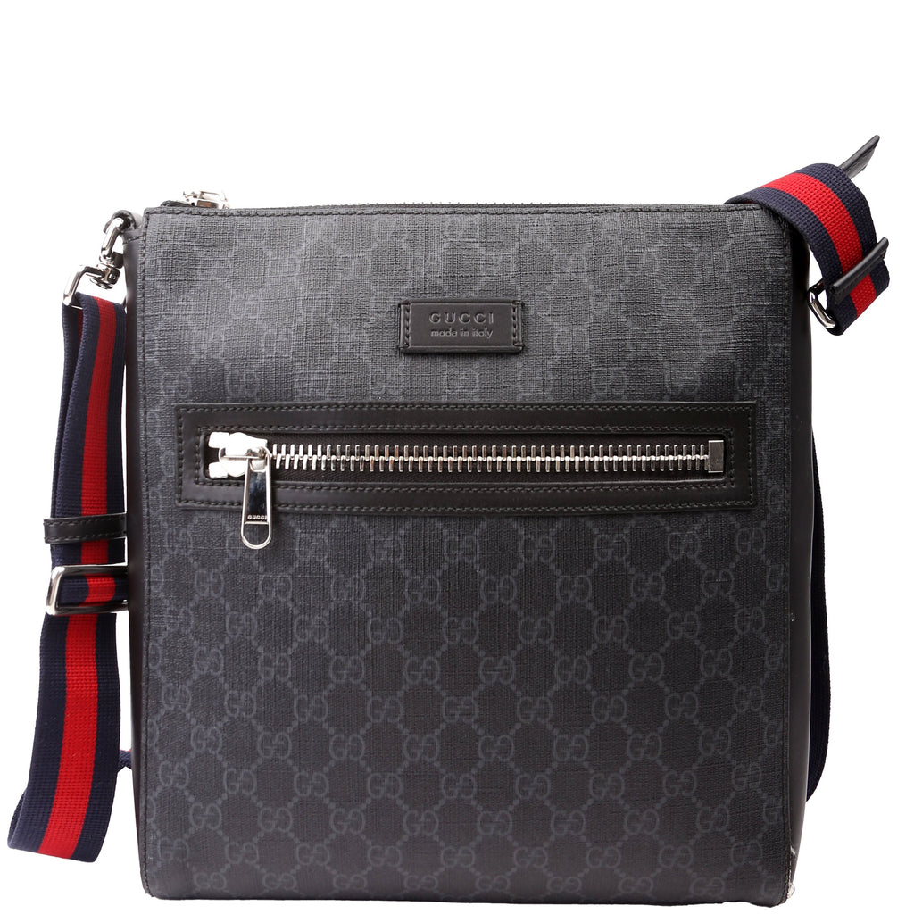 Gucci 474137 GG Supreme Messenger Black
